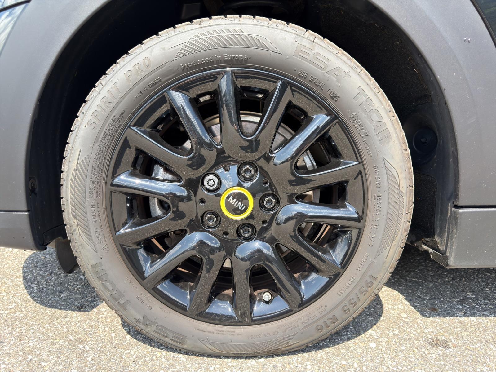 MINI Cooper SE (CH) 🔋-image-8
