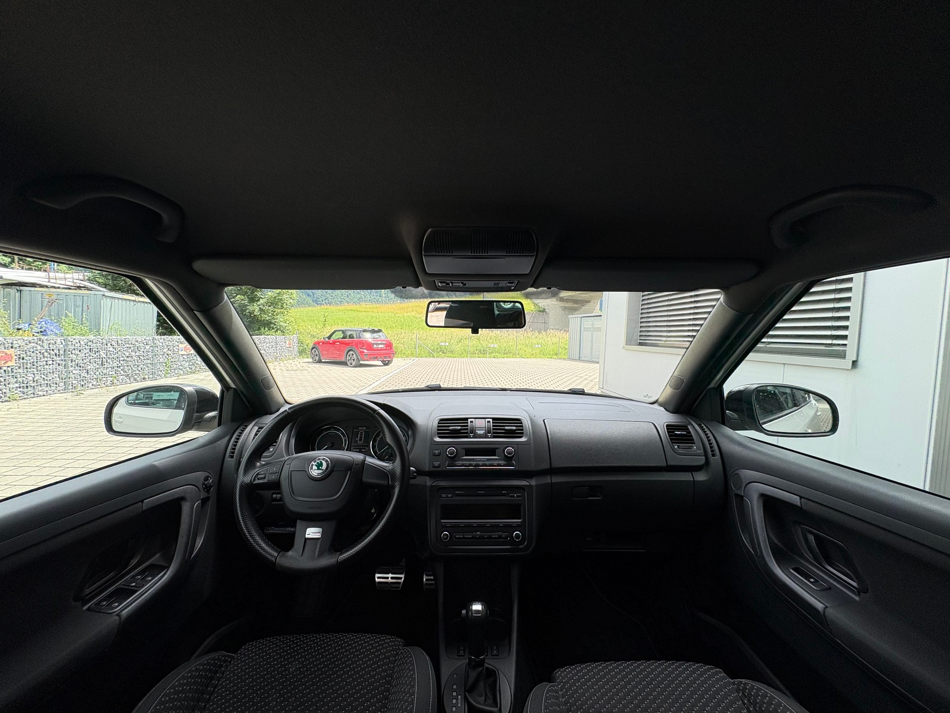 SKODA Fabia 1.4 TSI RS DSG Frisch ab MFK 03.06.2026 Km 118`009-image-13