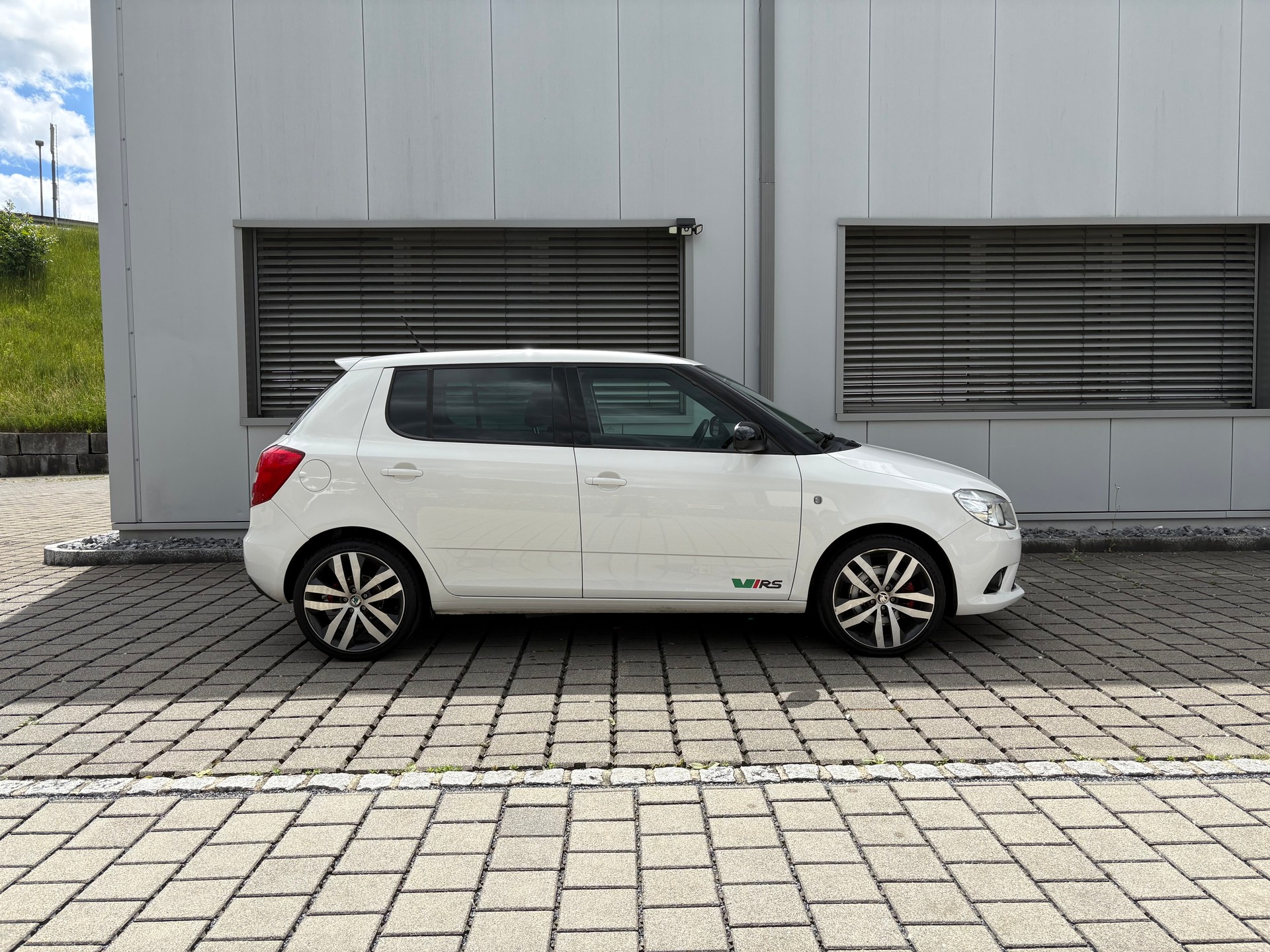 SKODA Fabia 1.4 TSI RS DSG Frisch ab MFK 03.06.2026 Km 118`009-image-11
