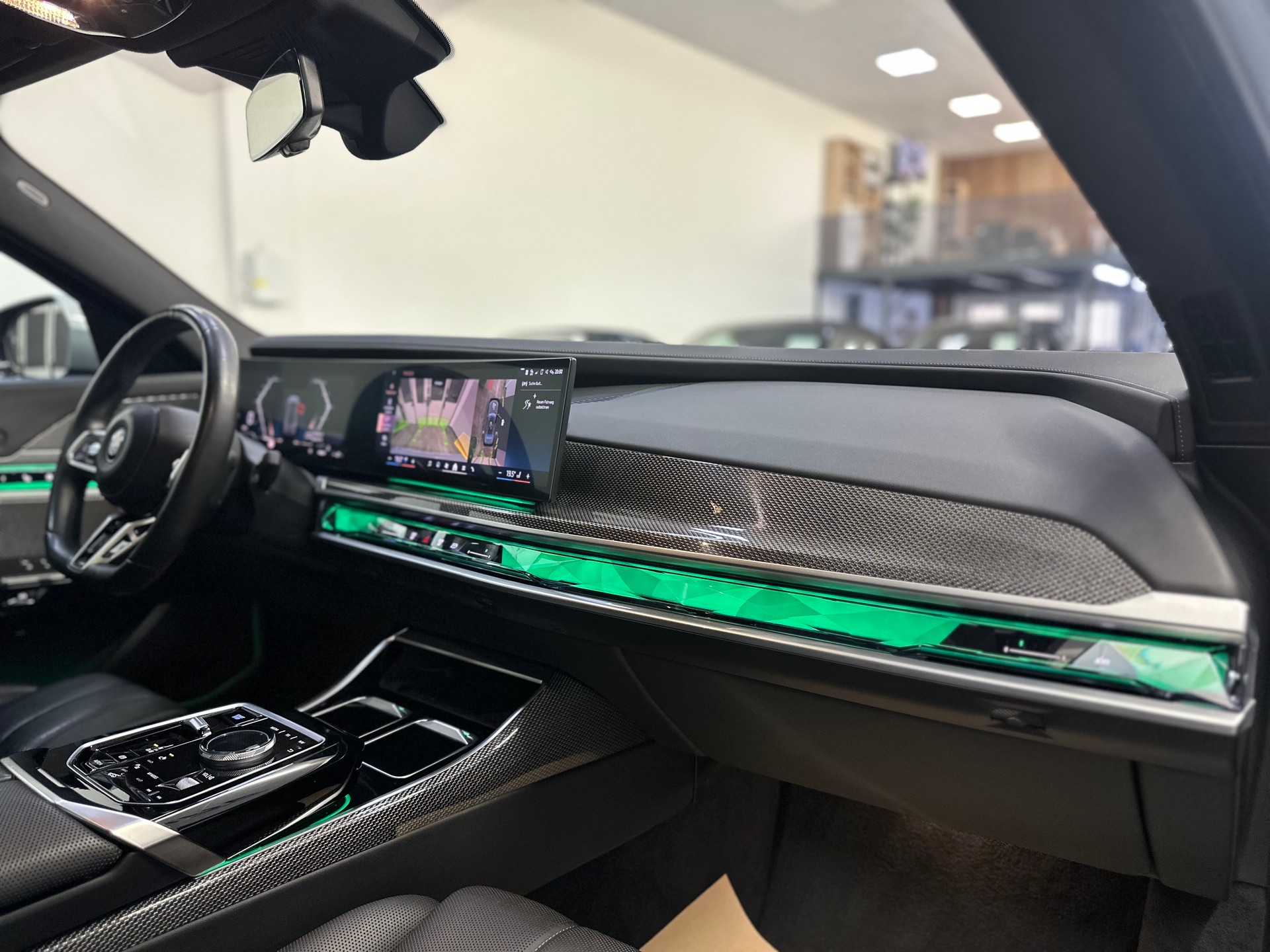 BMW i7 xDrive 60 M Sport-image-10