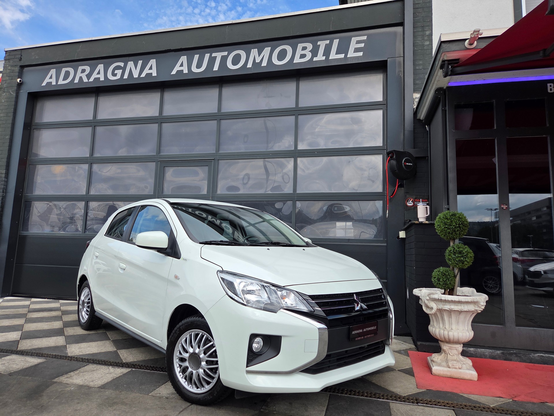 MITSUBISHI Space Star 1.2 CVT Value-showroom-element-1