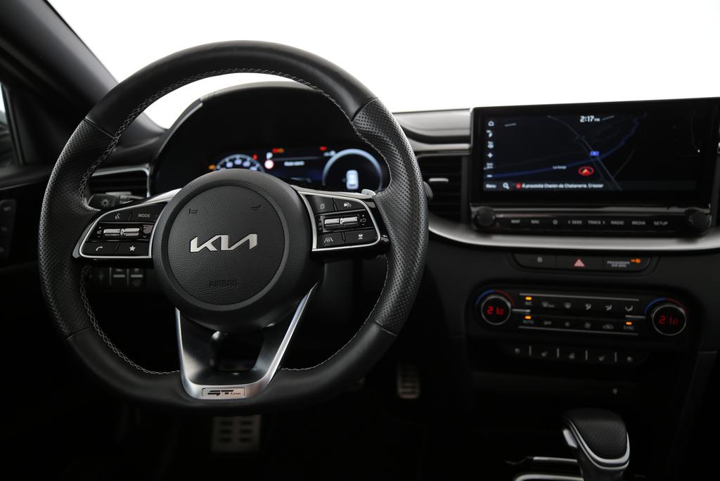 KIA Ceed SW 1.5 T-GDi MHEV GT-Line-image-4