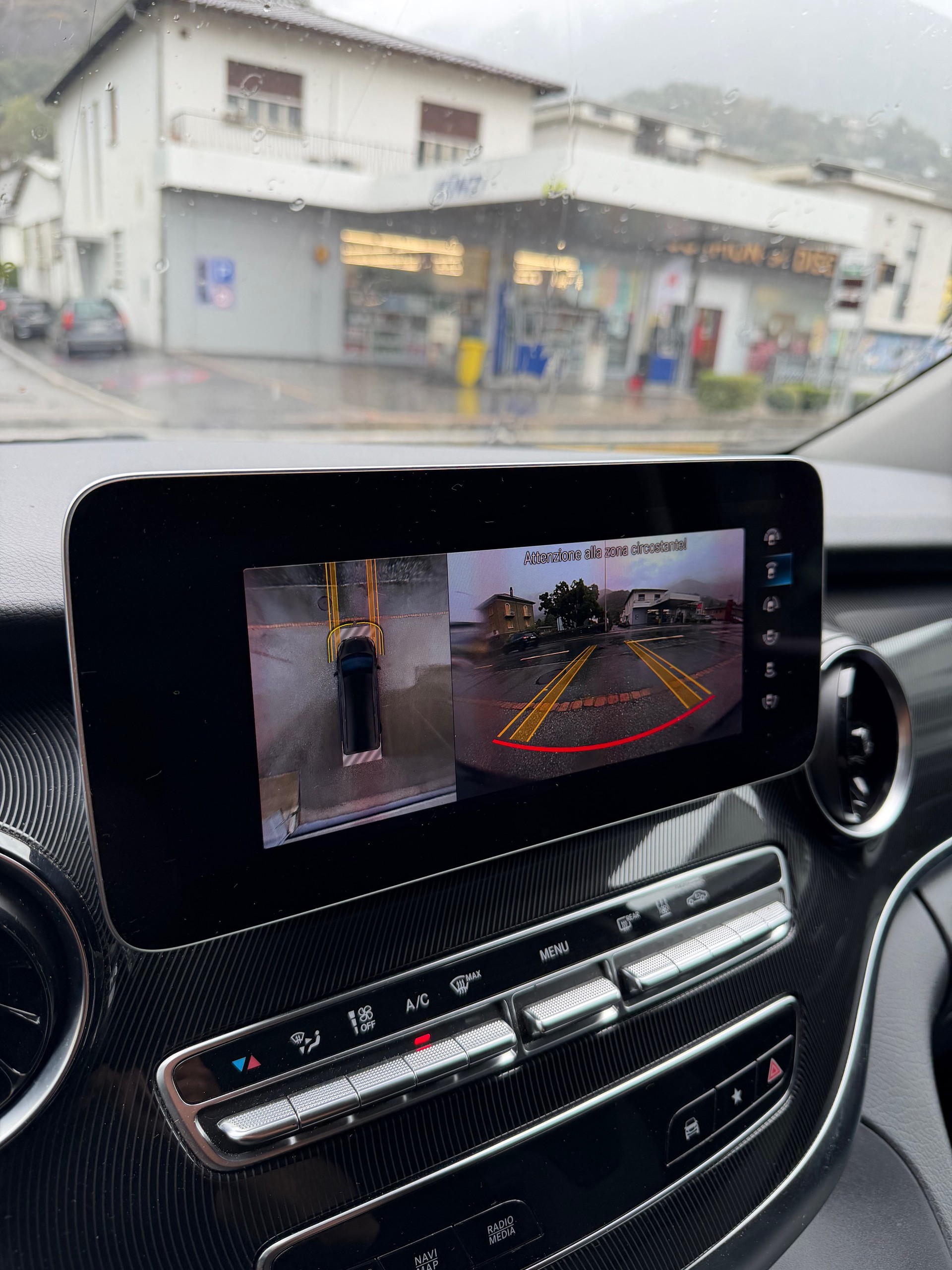 MERCEDES-BENZ V 250 d kompakt 4Matic 9G-Tronic-image-8