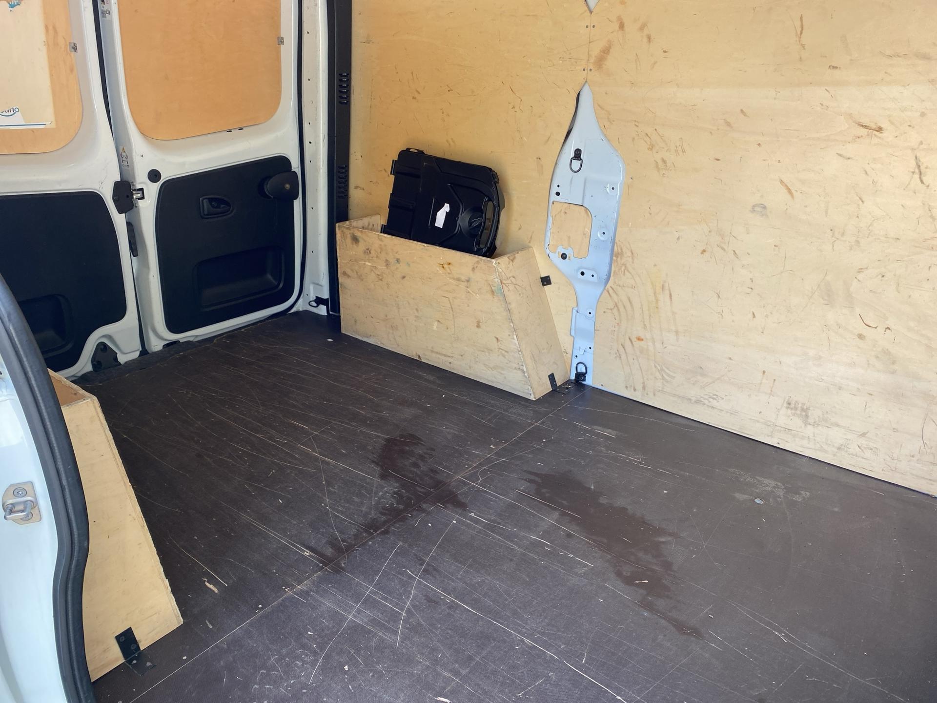 RENAULT Trafic 2.0 Blue dCi 130 Advance L1H1 EN-image-14