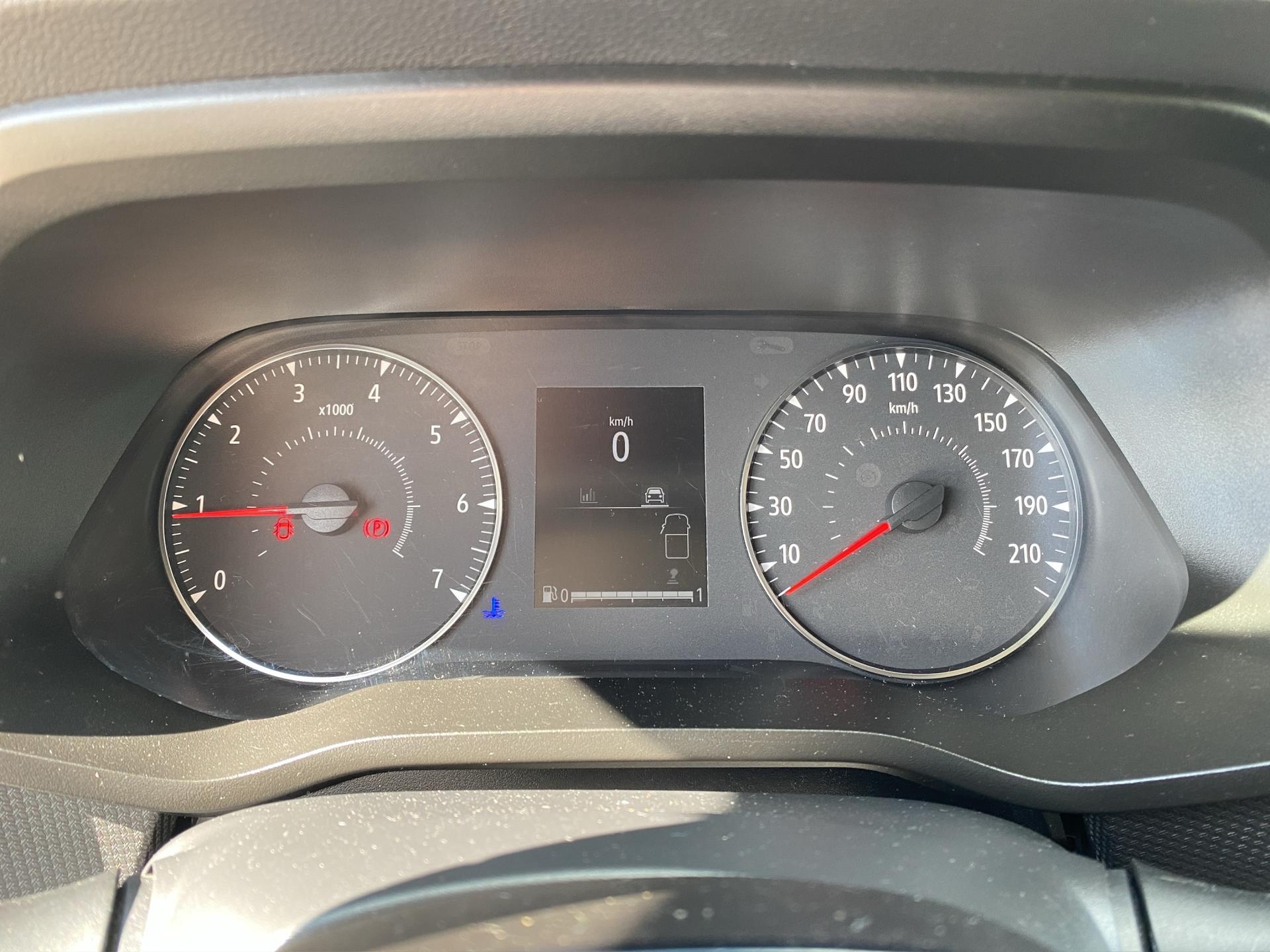 RENAULT Trafic 2.0 Blue dCi 130 Advance L1H1 EN-image-10