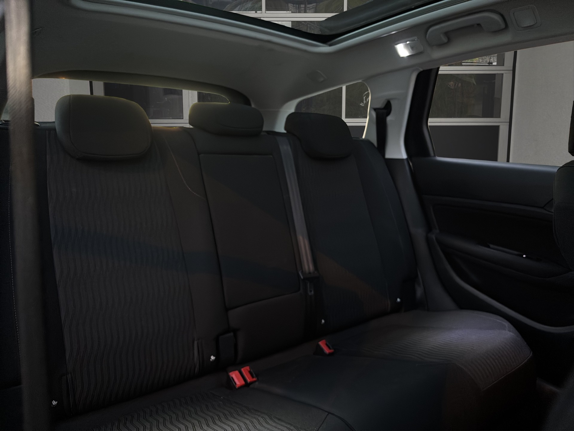 PEUGEOT 308 SW 1.6 BlueHDI Active Automatic-image-12