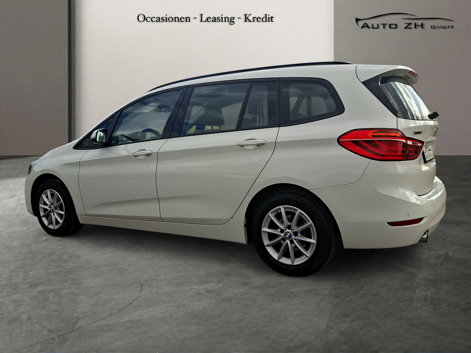BMW 218d xDrive Gran Tourer Steptronic-image-5