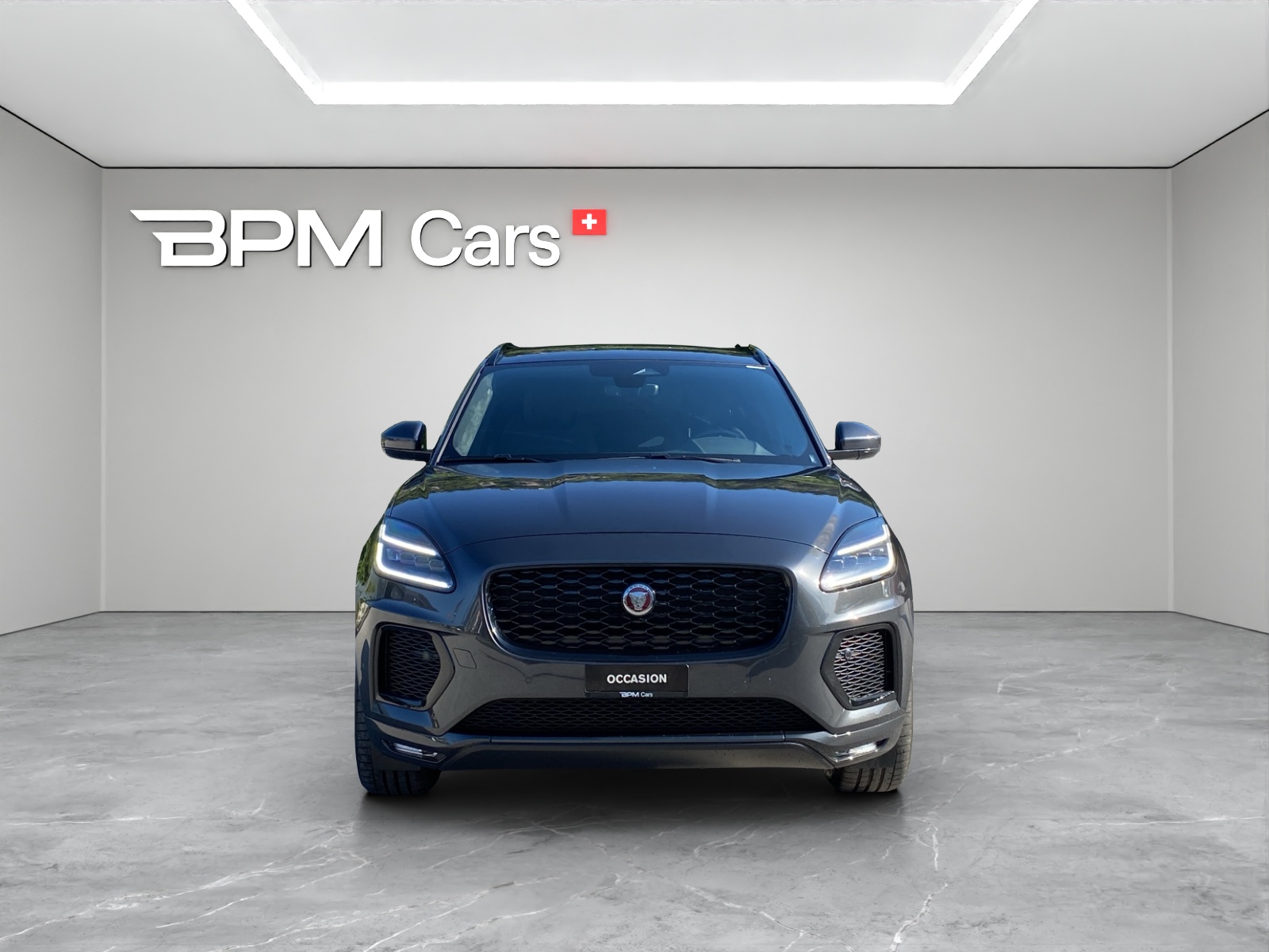 JAGUAR E-Pace 2.0 I4 300 Sport AWD-showroom-element-2