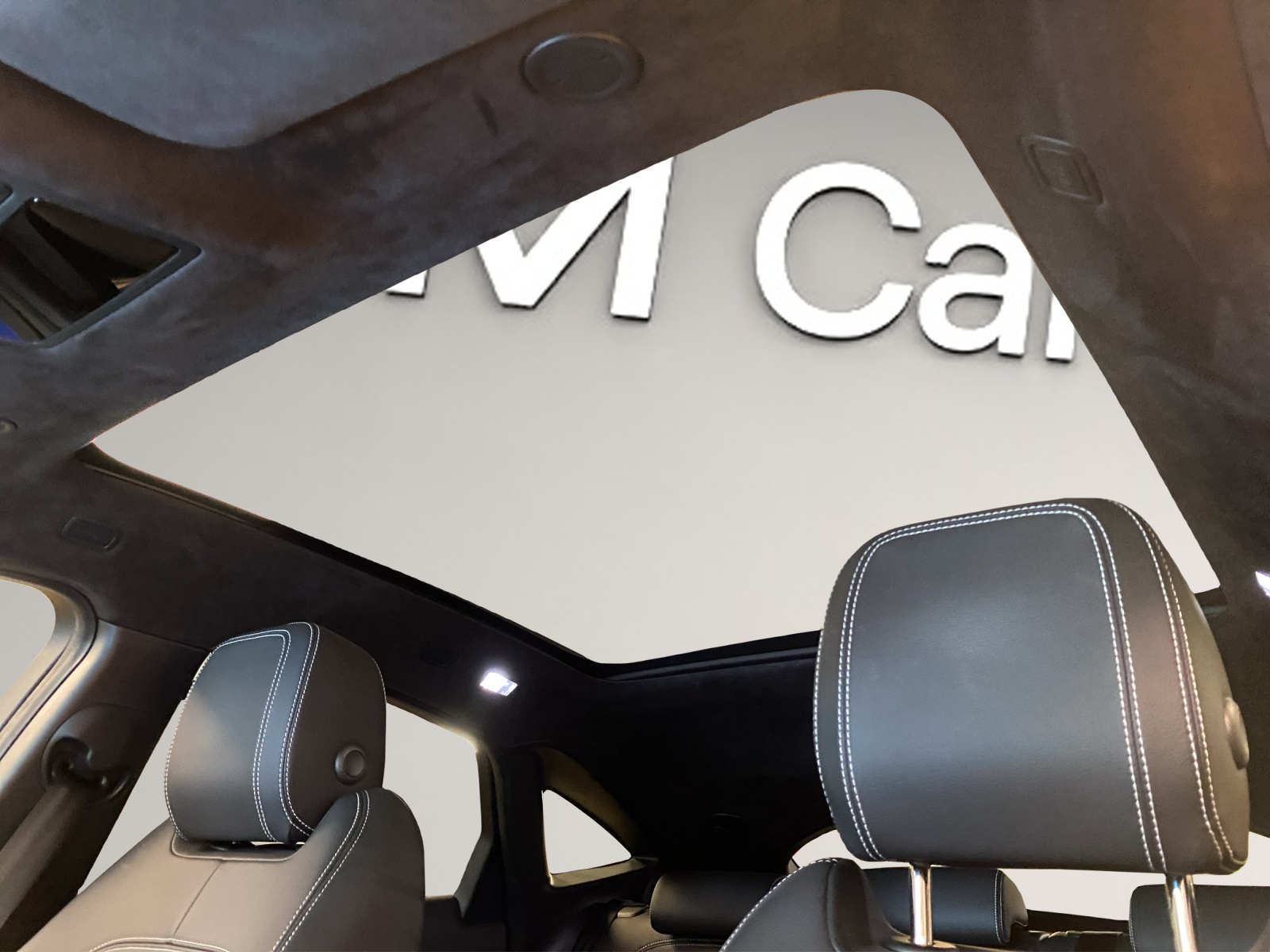 JAGUAR E-Pace 2.0 I4 300 Sport AWD-image-10