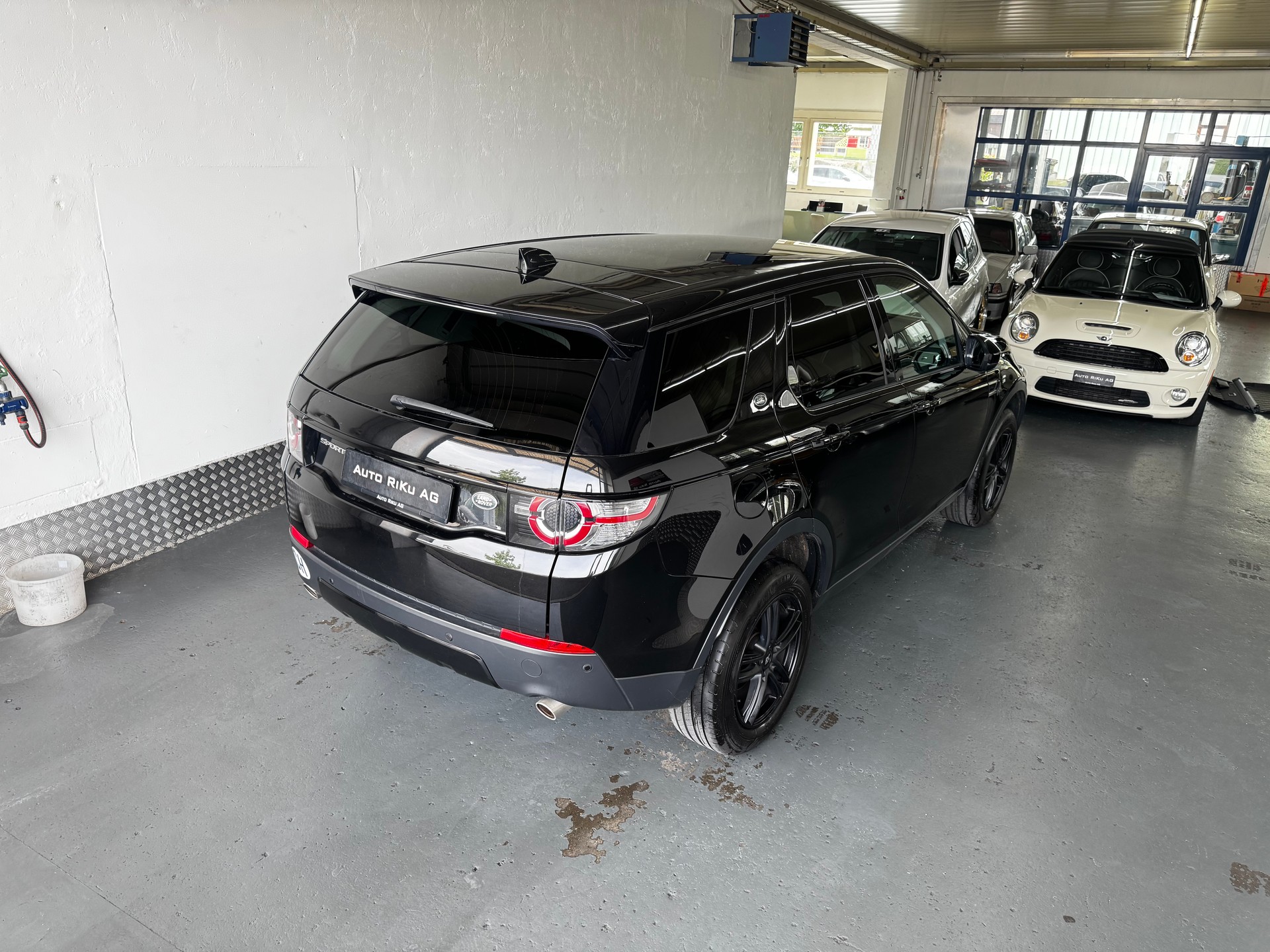 LAND ROVER Discovery Sport 2.0 Si4 Pure AT9-image-7