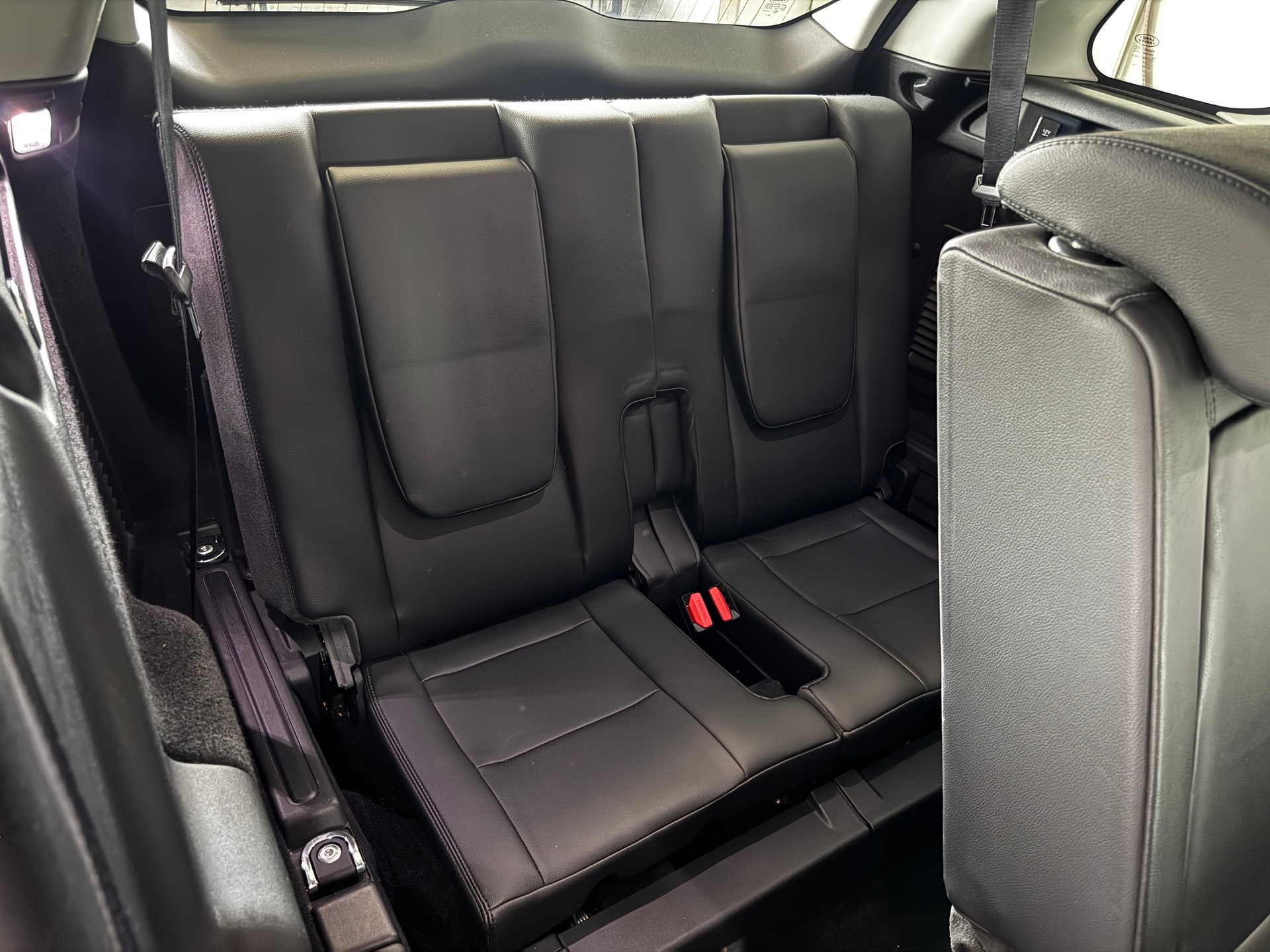 LAND ROVER Discovery Sport 2.0 Si4 Pure AT9-image-23