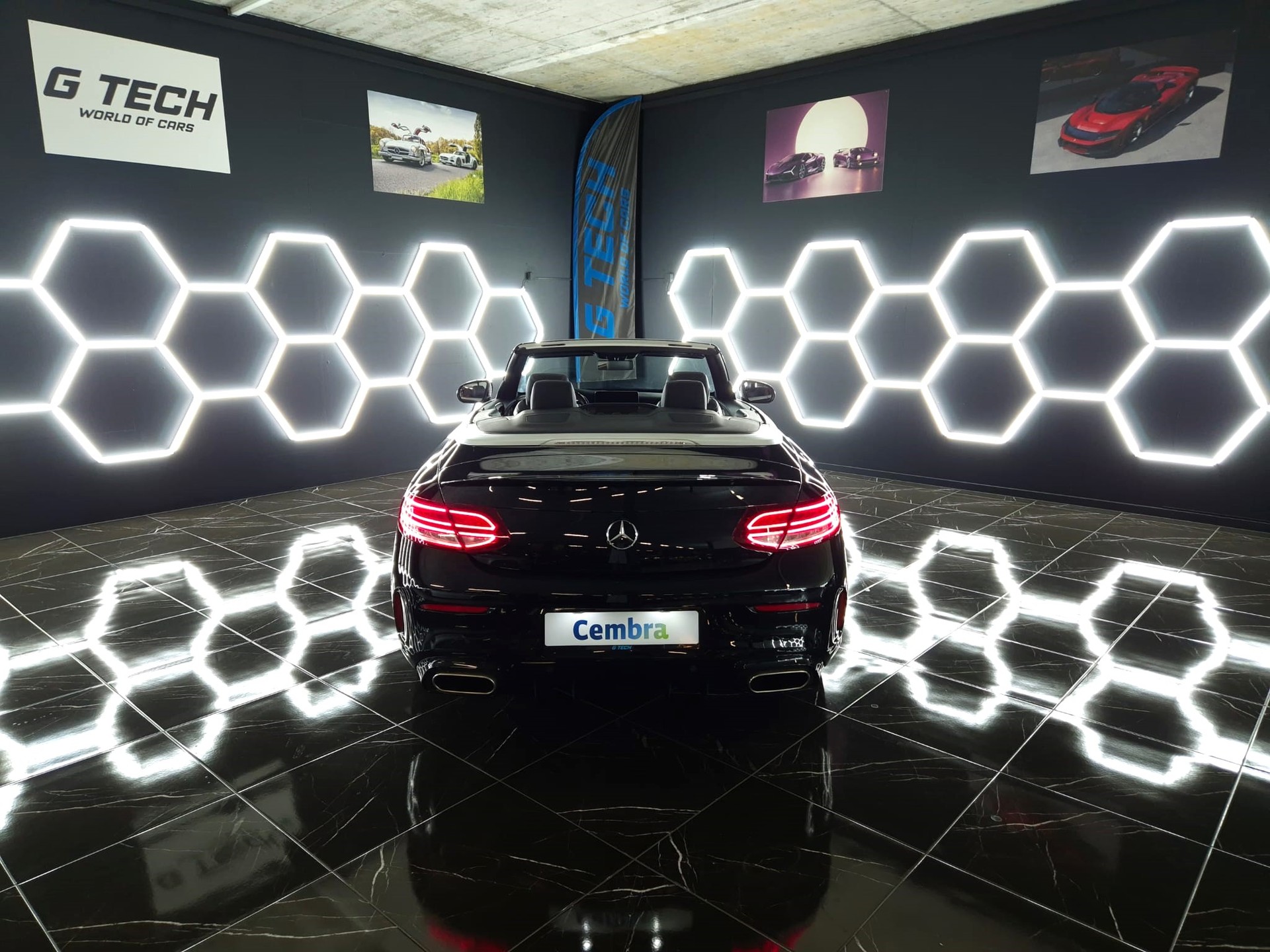 MERCEDES-BENZ C 43 Cabriolet AMG 4Matic 9G-Tronic-image-14