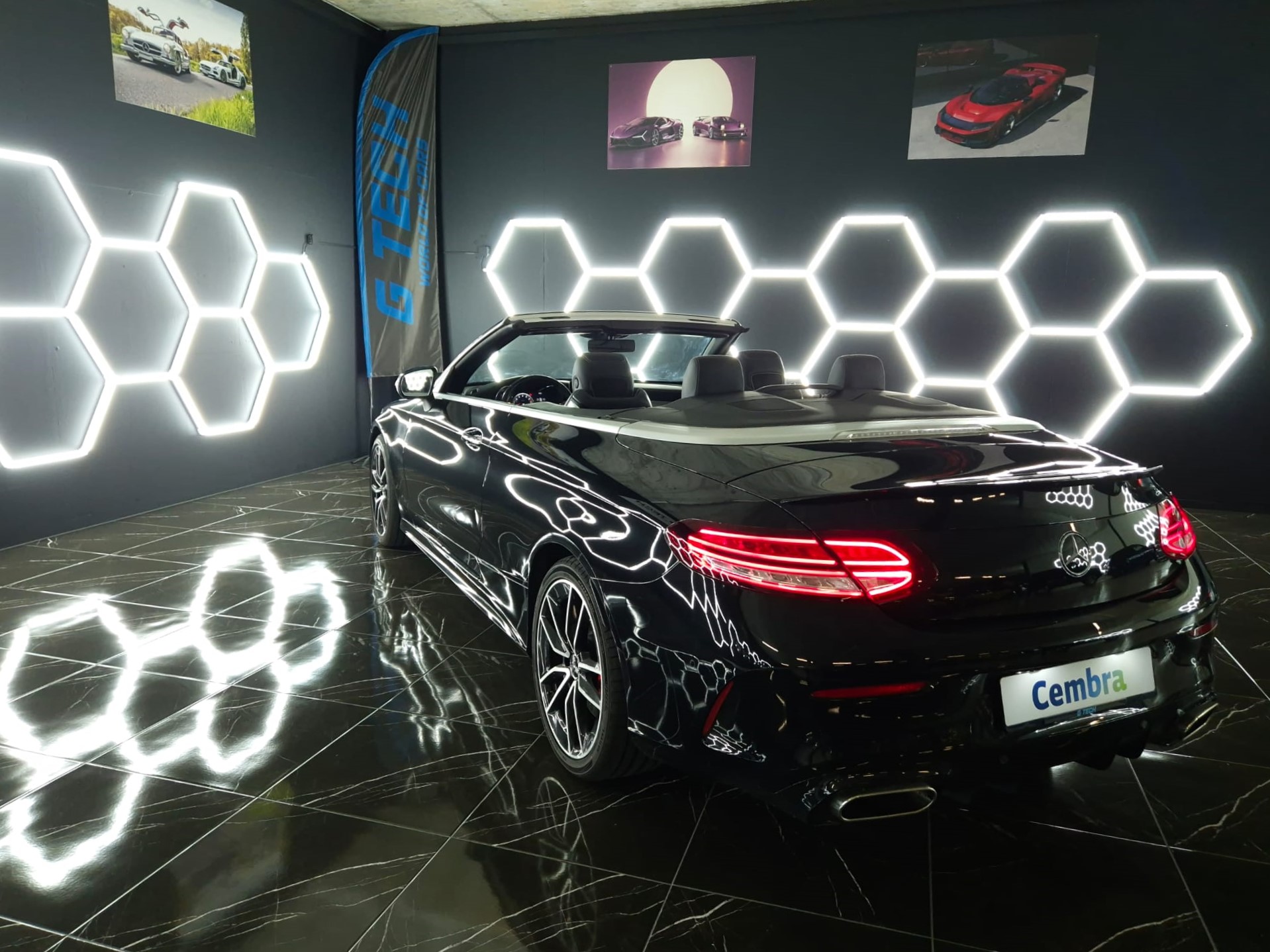 MERCEDES-BENZ C 43 Cabriolet AMG 4Matic 9G-Tronic-image-17