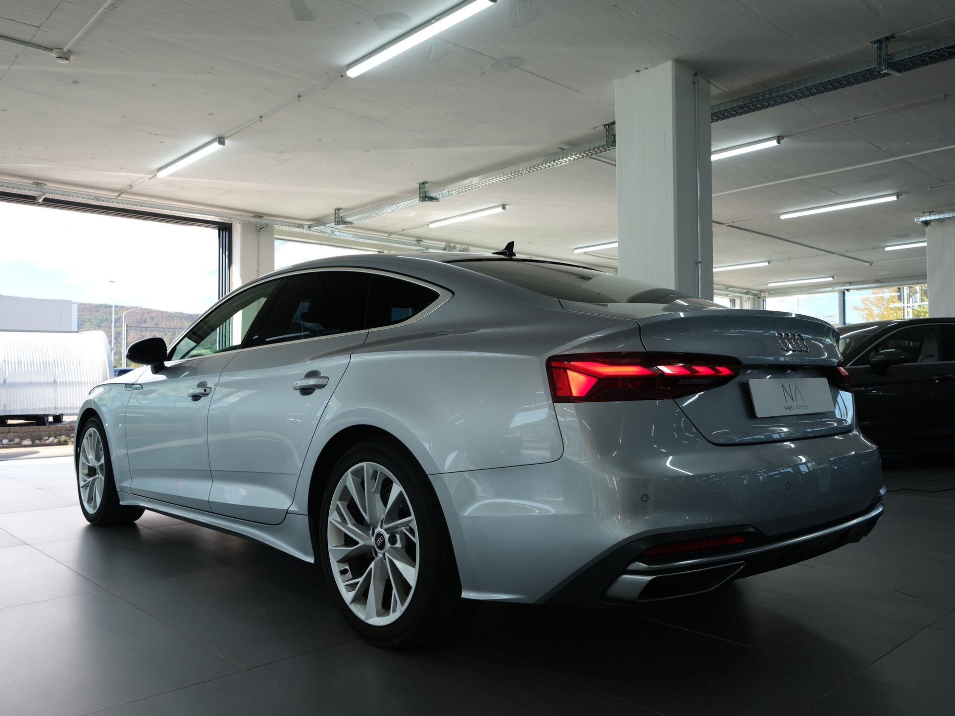 AUDI A5 Sportback 35 TDI S-Line S-tronic *Carplay* *S-Line* *Rückfahrkamera*-image-4
