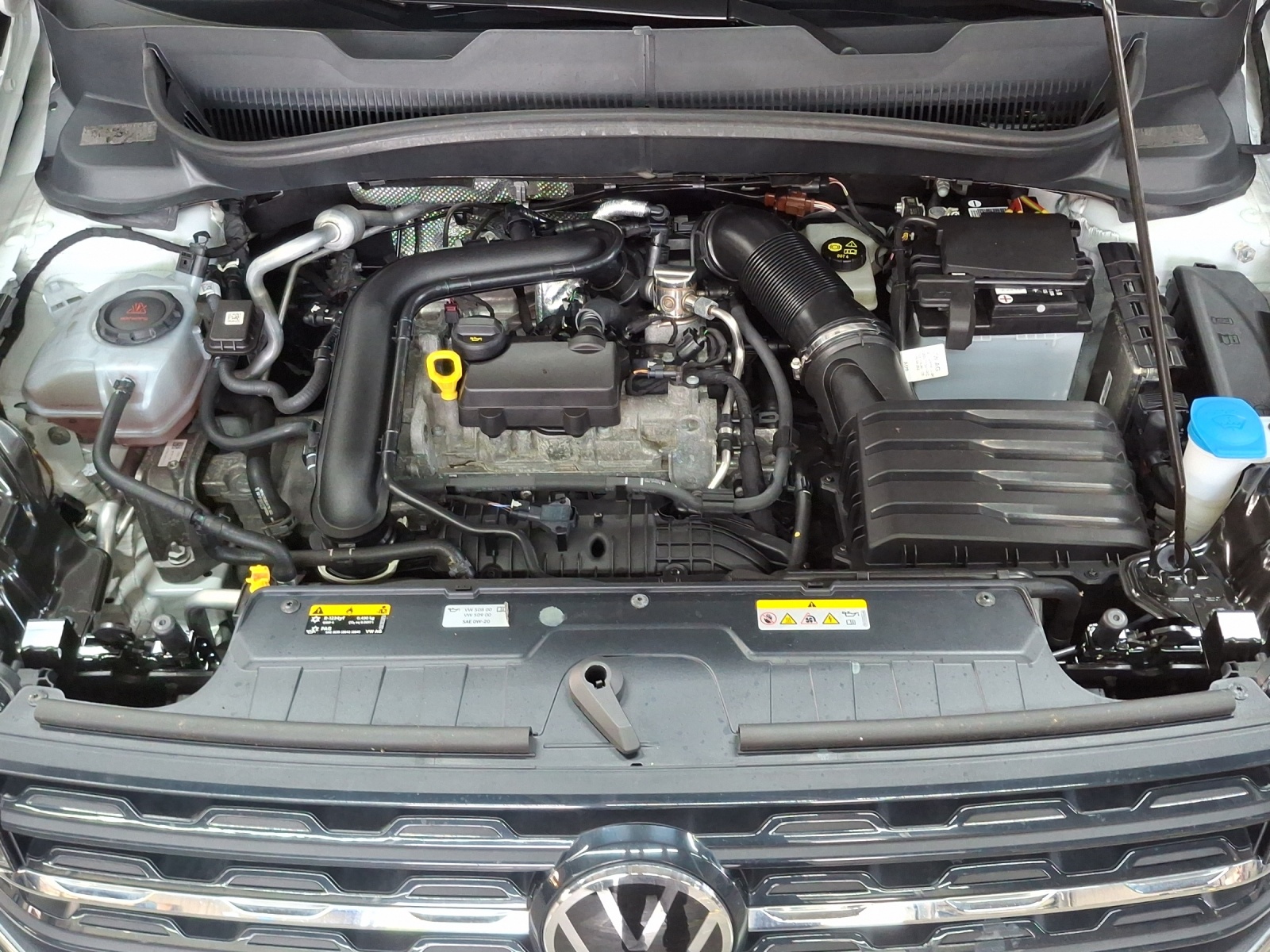 VW T-Cross 1.0 TSI Style DSG-image-13