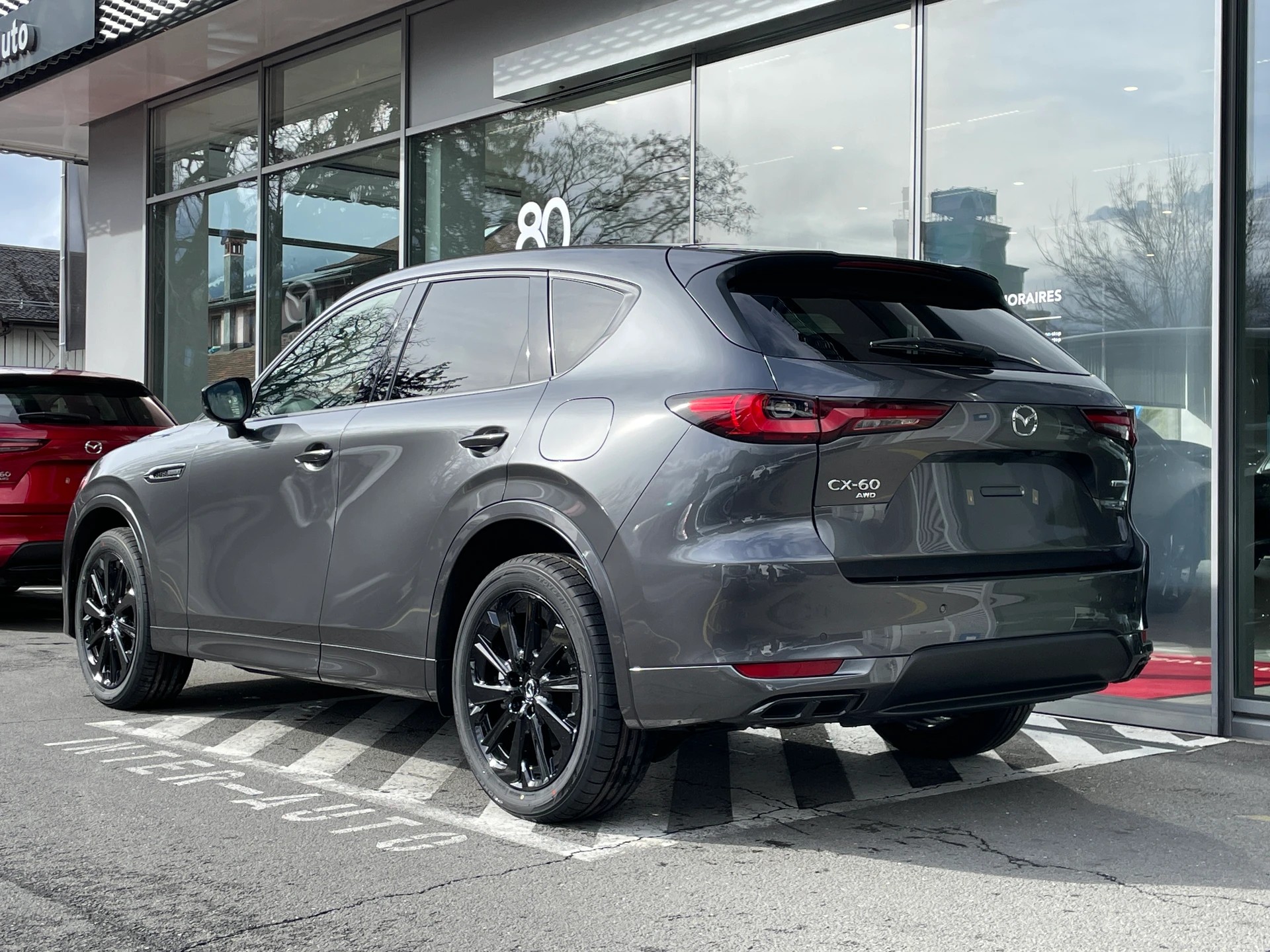 MAZDA CX-60 e-Skyactiv PHEV 327 AWD Homura-image-2