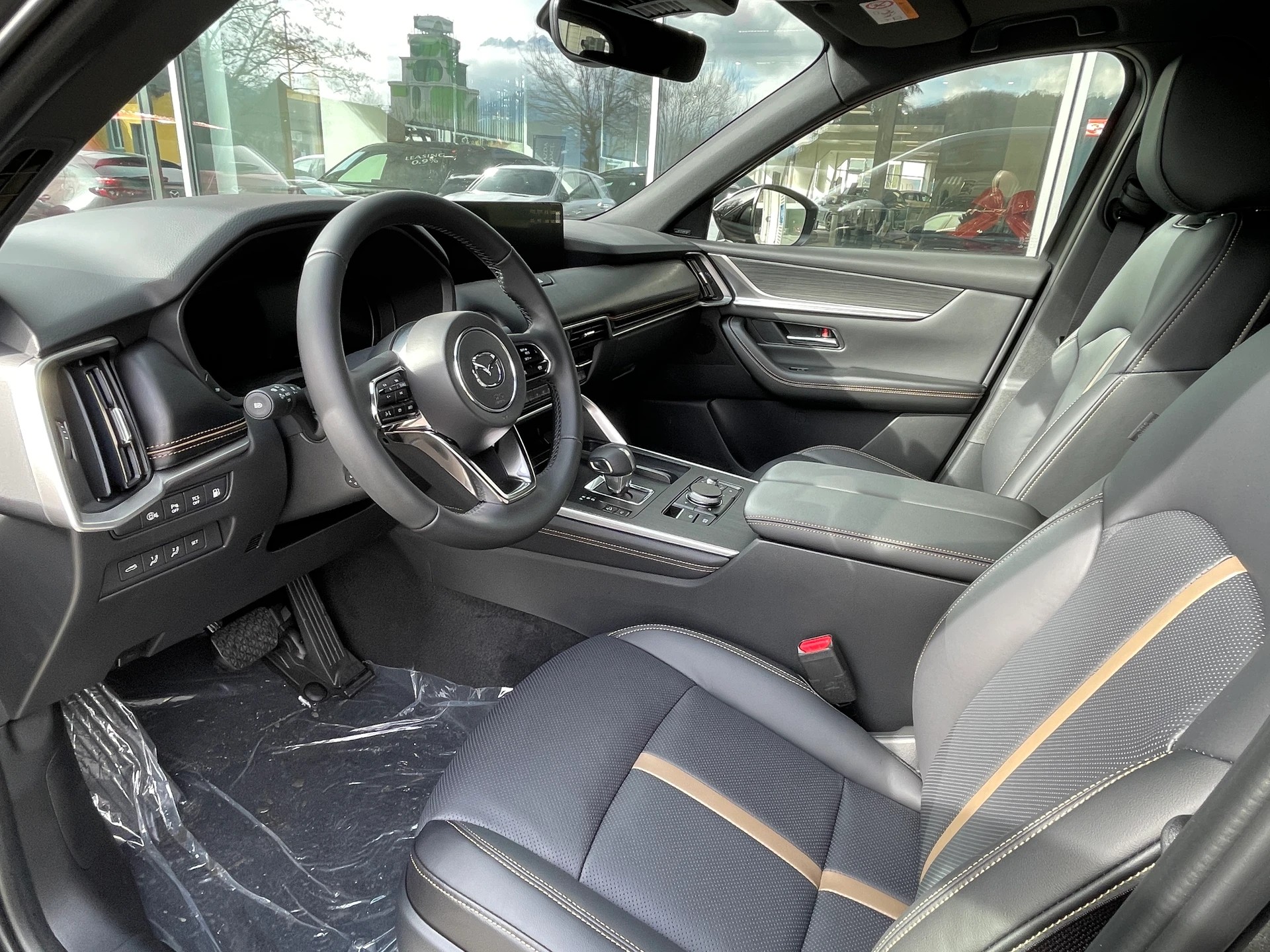 MAZDA CX-60 e-Skyactiv PHEV 327 AWD Homura-image-6