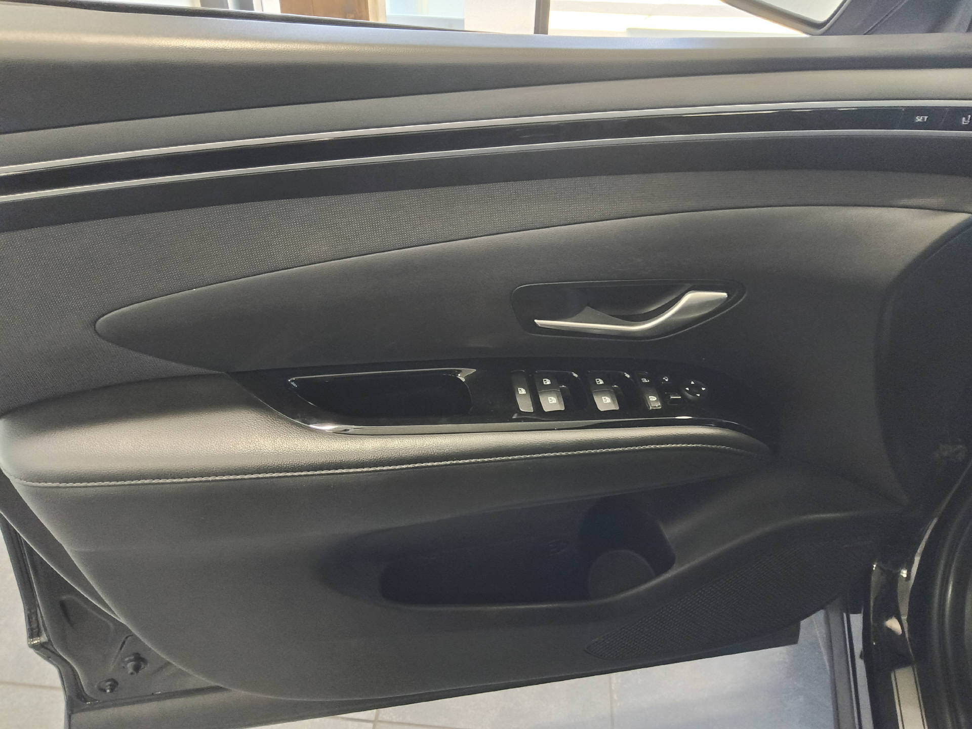 HYUNDAI Tucson 1.6 T-GDi HEV Vertex 4WD-image-14