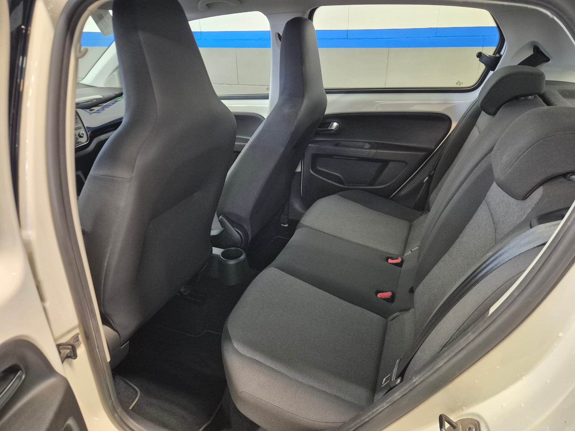 VW Up 1.0 BMT move up-image-11