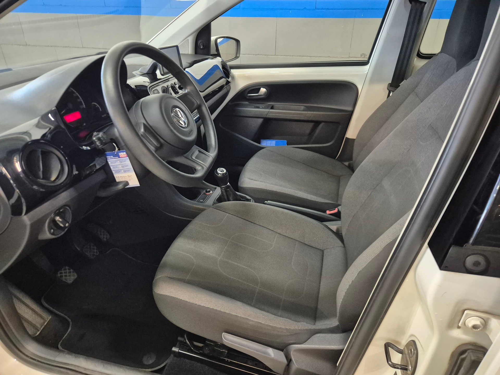 VW Up 1.0 BMT move up-image-5