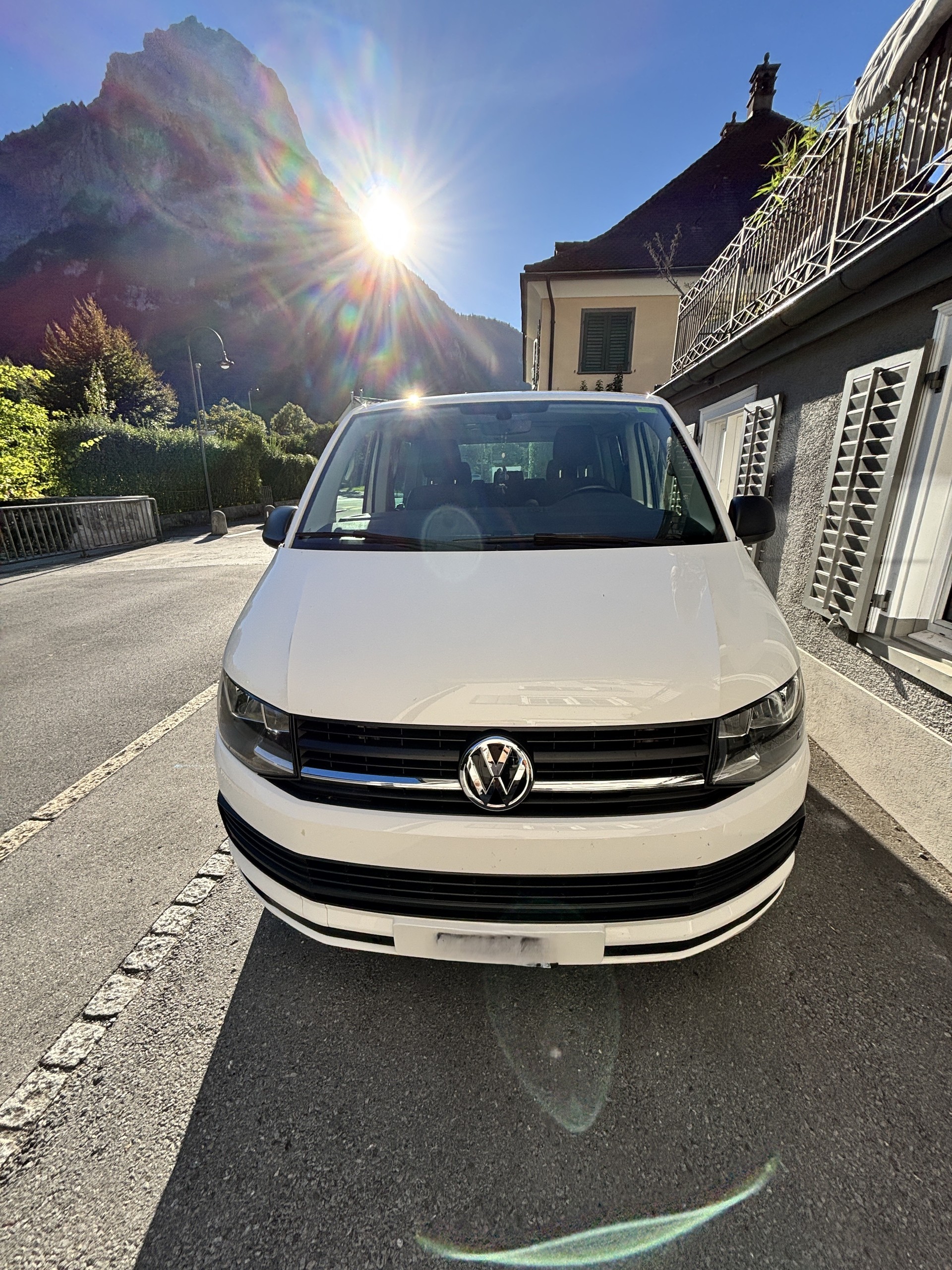 VW 2.0 TSI 150 Trendline-image-2