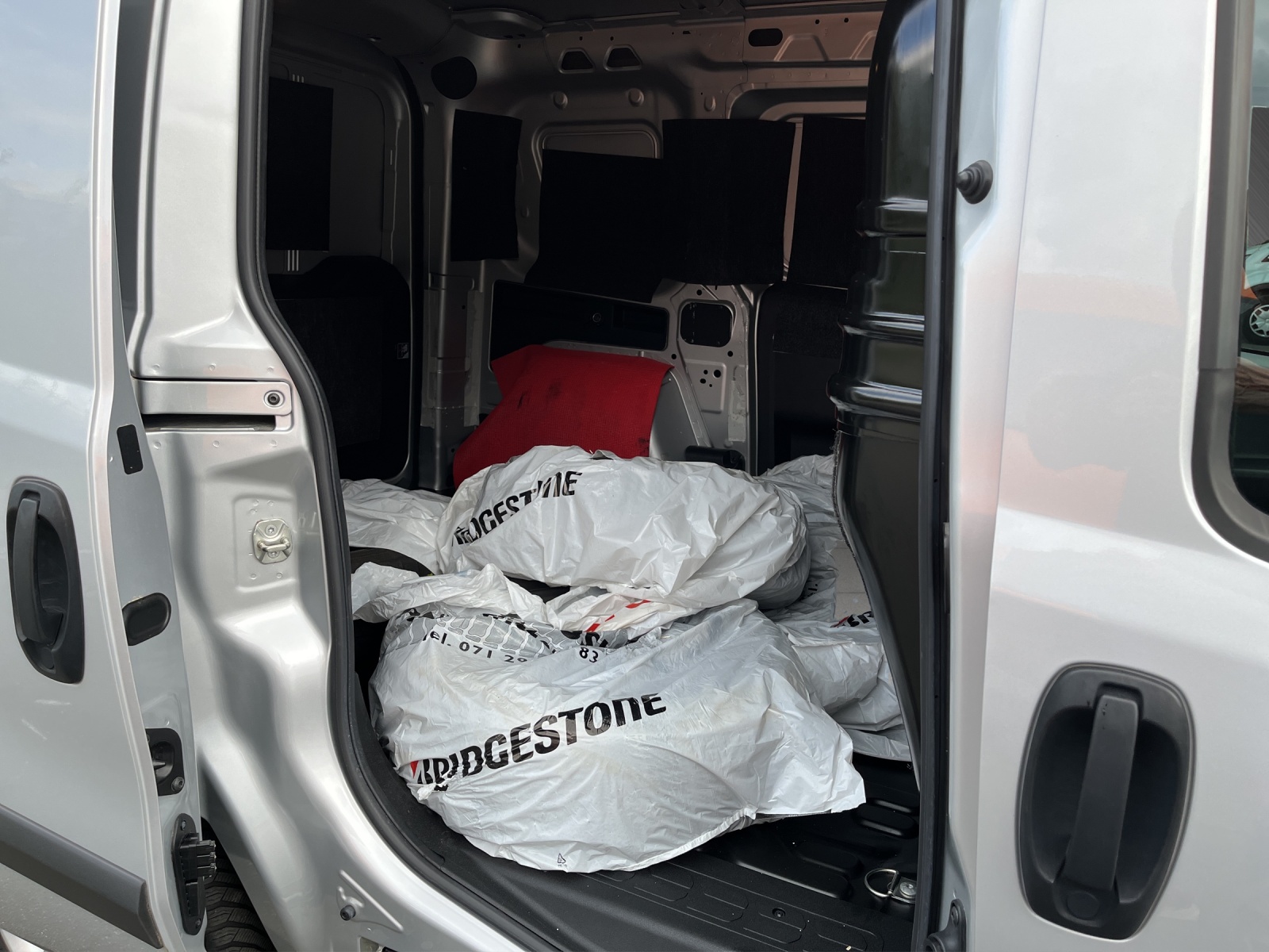 FIAT Doblo Cargo L1 1.6 JTD 105 Swiss-image-7