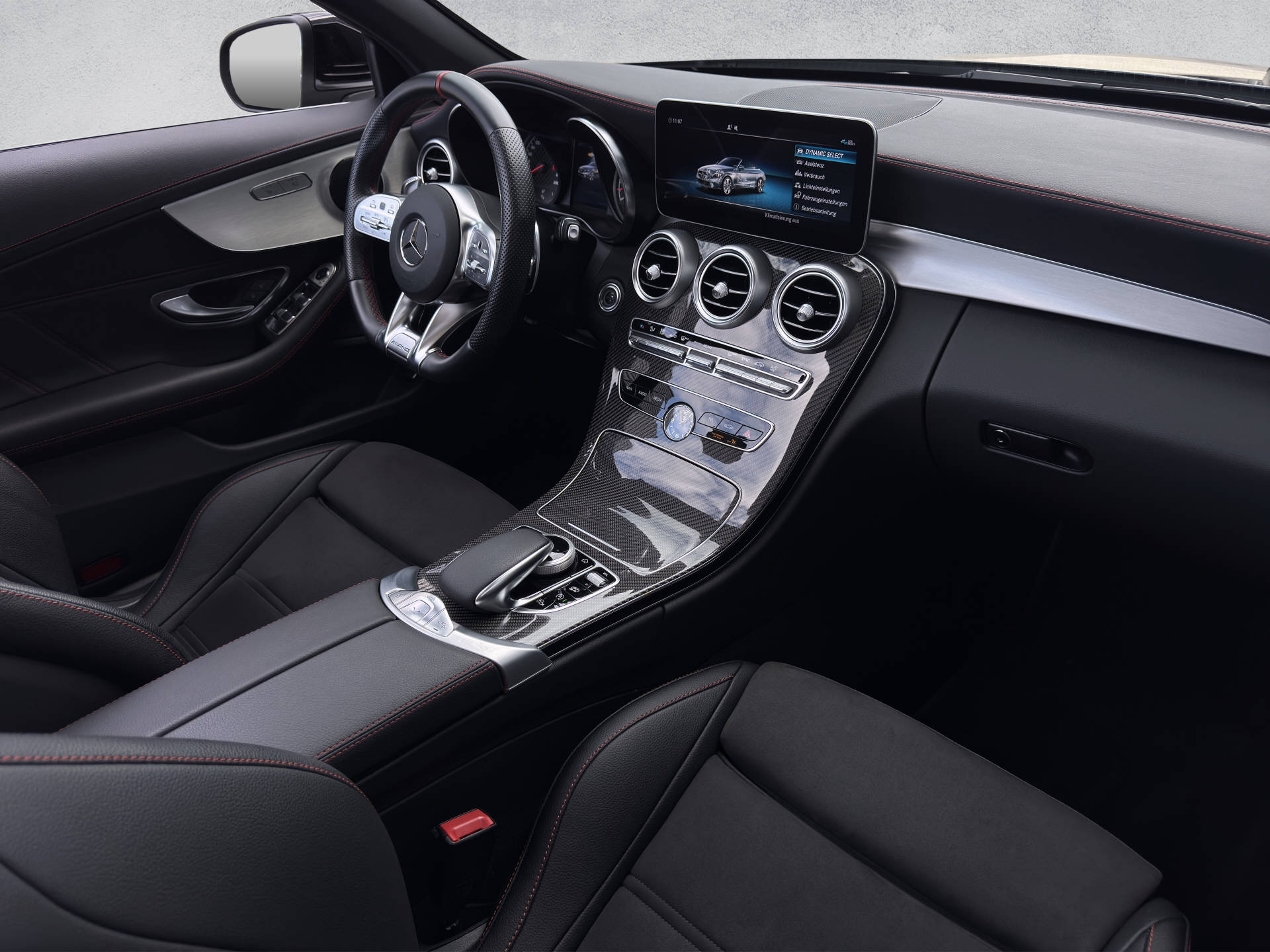 MERCEDES-BENZ C 43 AMG 4matic-image-8