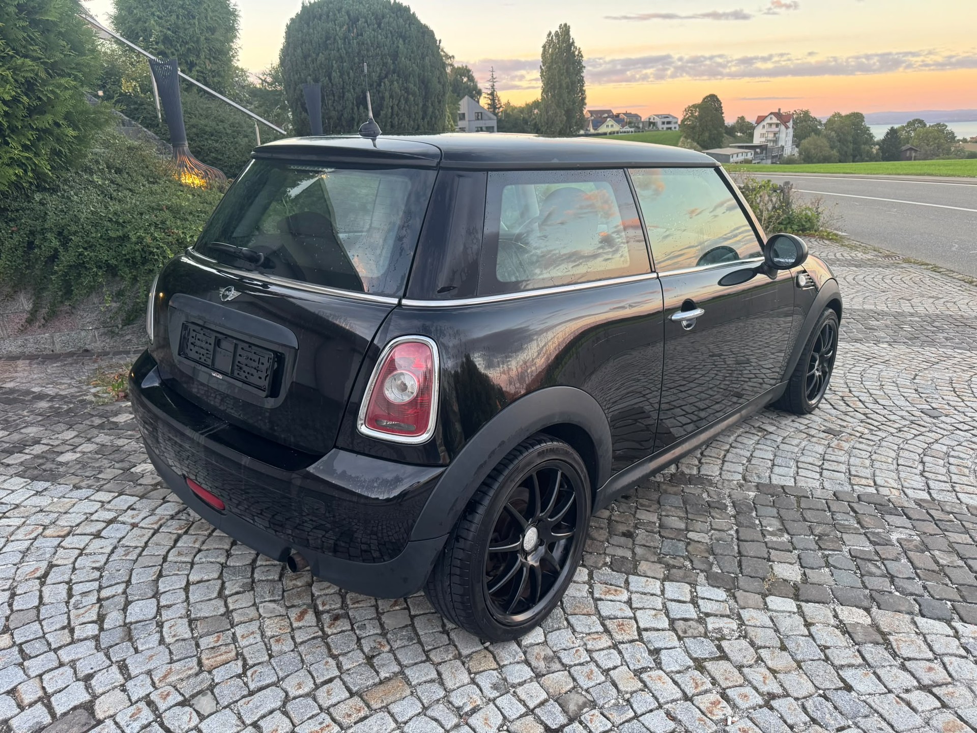 MINI One-image-7