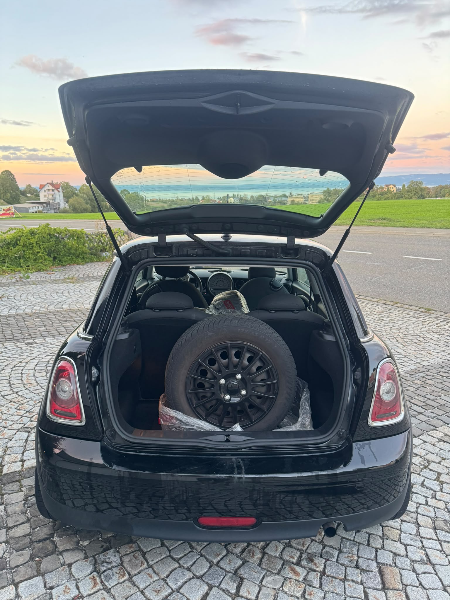MINI One-image-6