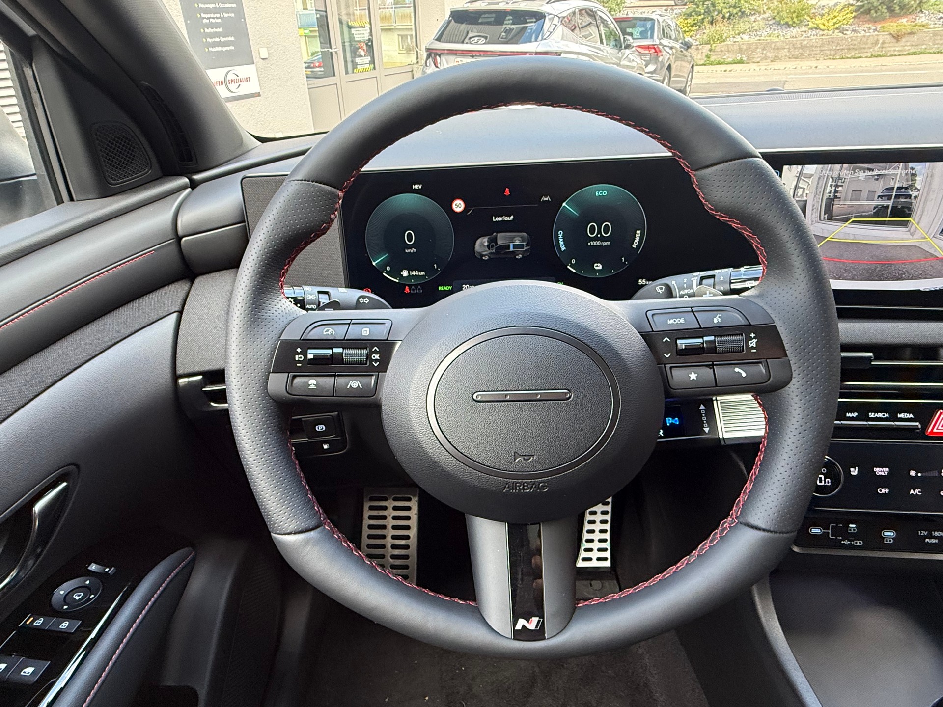 HYUNDAI HYUNDAI Tucson 1.6 TGDI PHEV N‐Line Black 4WD 288PS-image-12