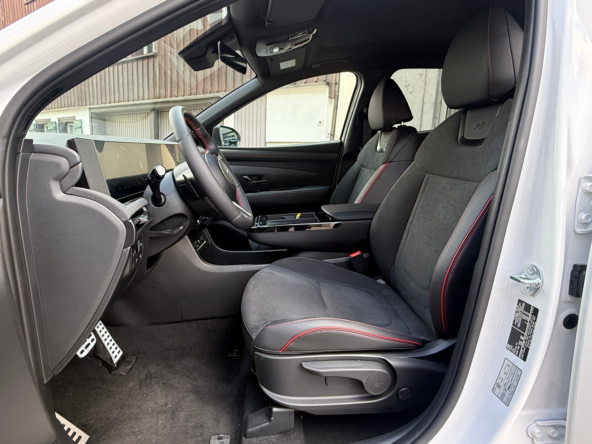 HYUNDAI HYUNDAI Tucson 1.6 TGDI PHEV N‐Line Black 4WD 288PS-image-10