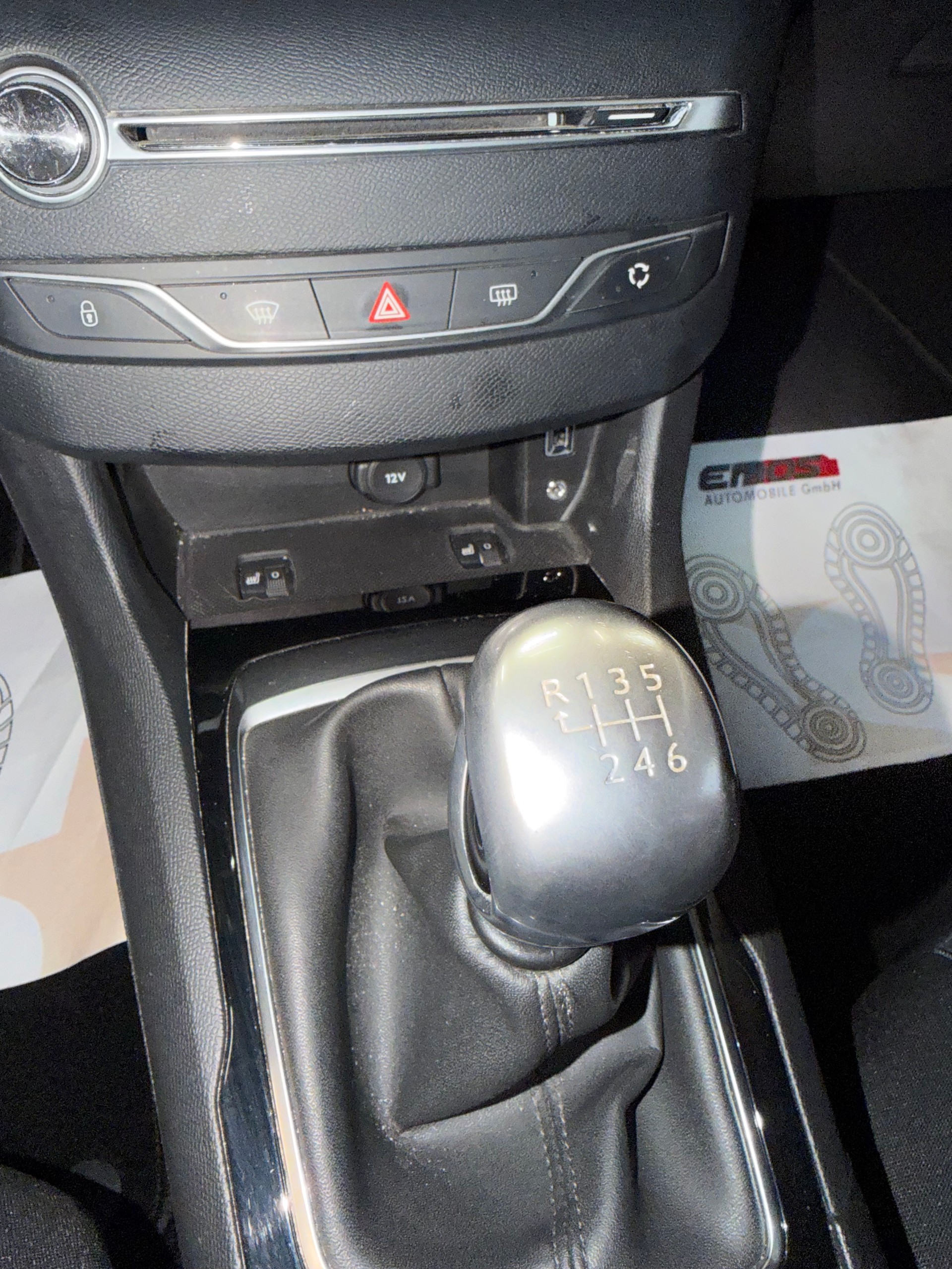 PEUGEOT 308 SW 1.2 THP Allure-image-13