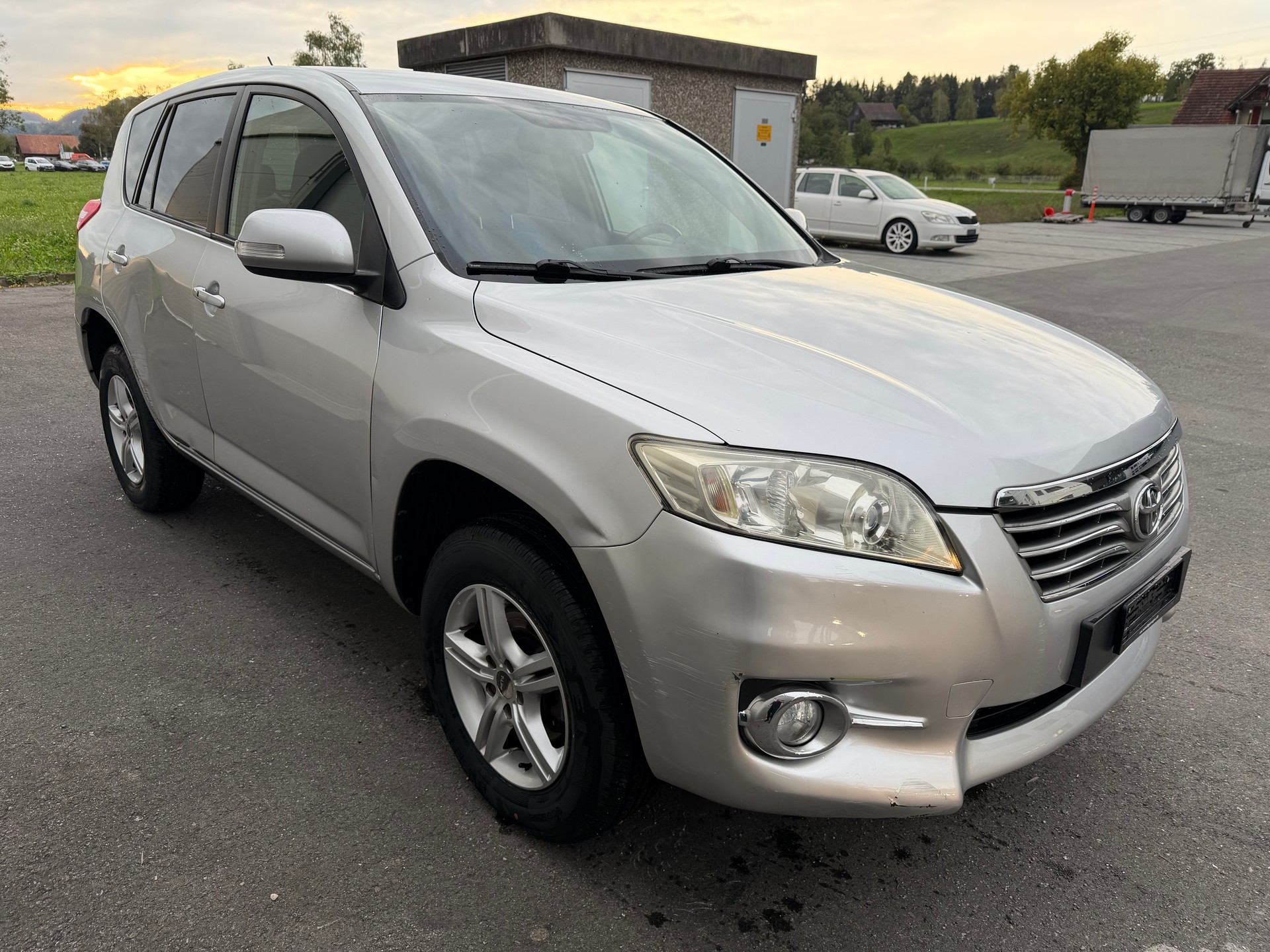 TOYOTA RAV-4 2.0 16V Linea Luna-image-1