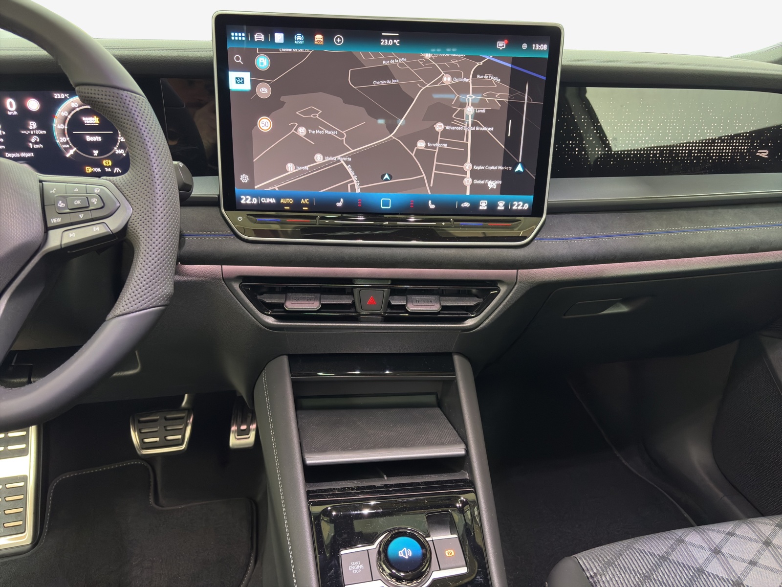 VW Tayron 2.0 TSI R-Line Plus DSG 4Motion-image-10