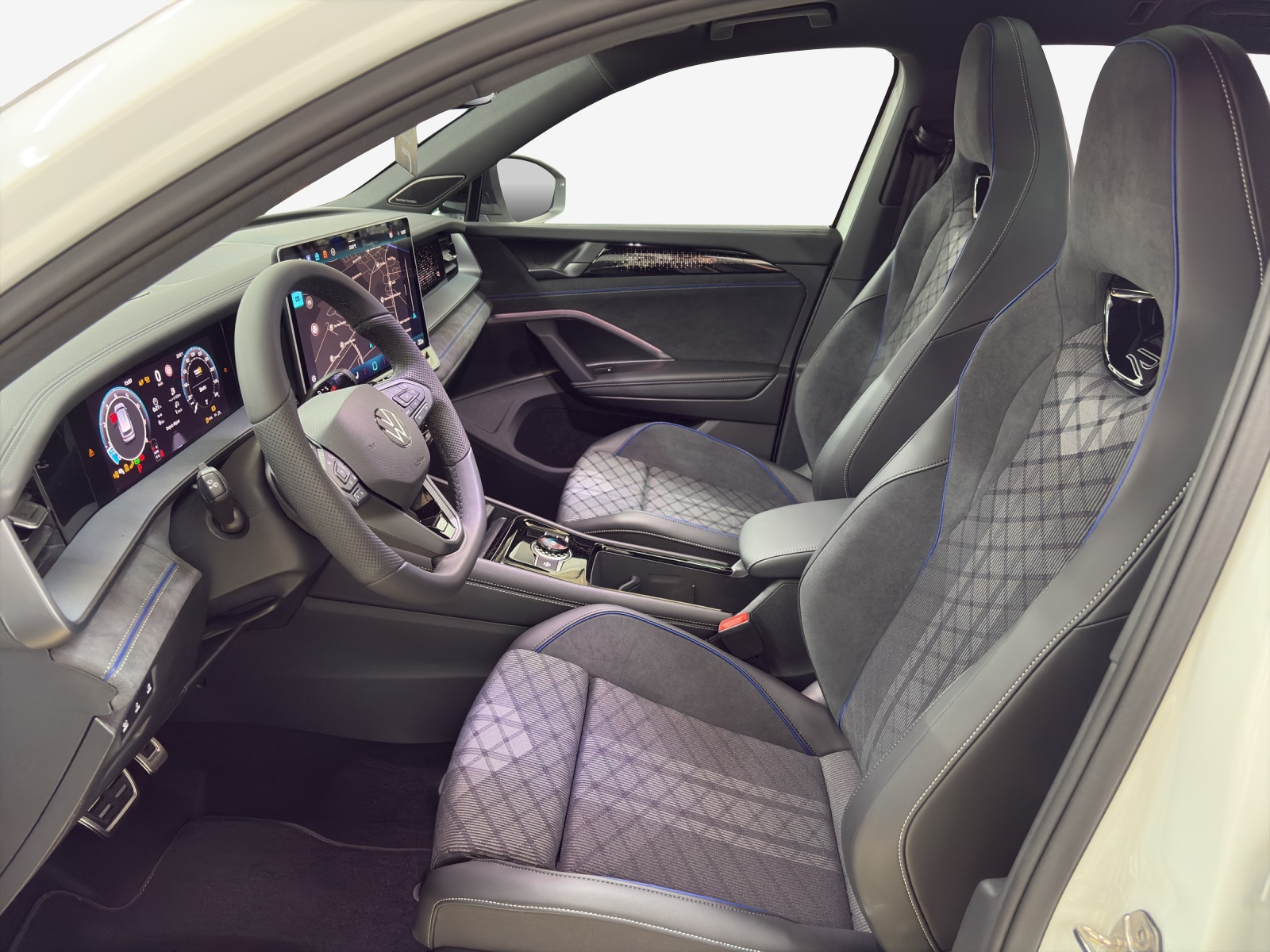 VW Tayron 2.0 TSI R-Line Plus DSG 4Motion-image-7