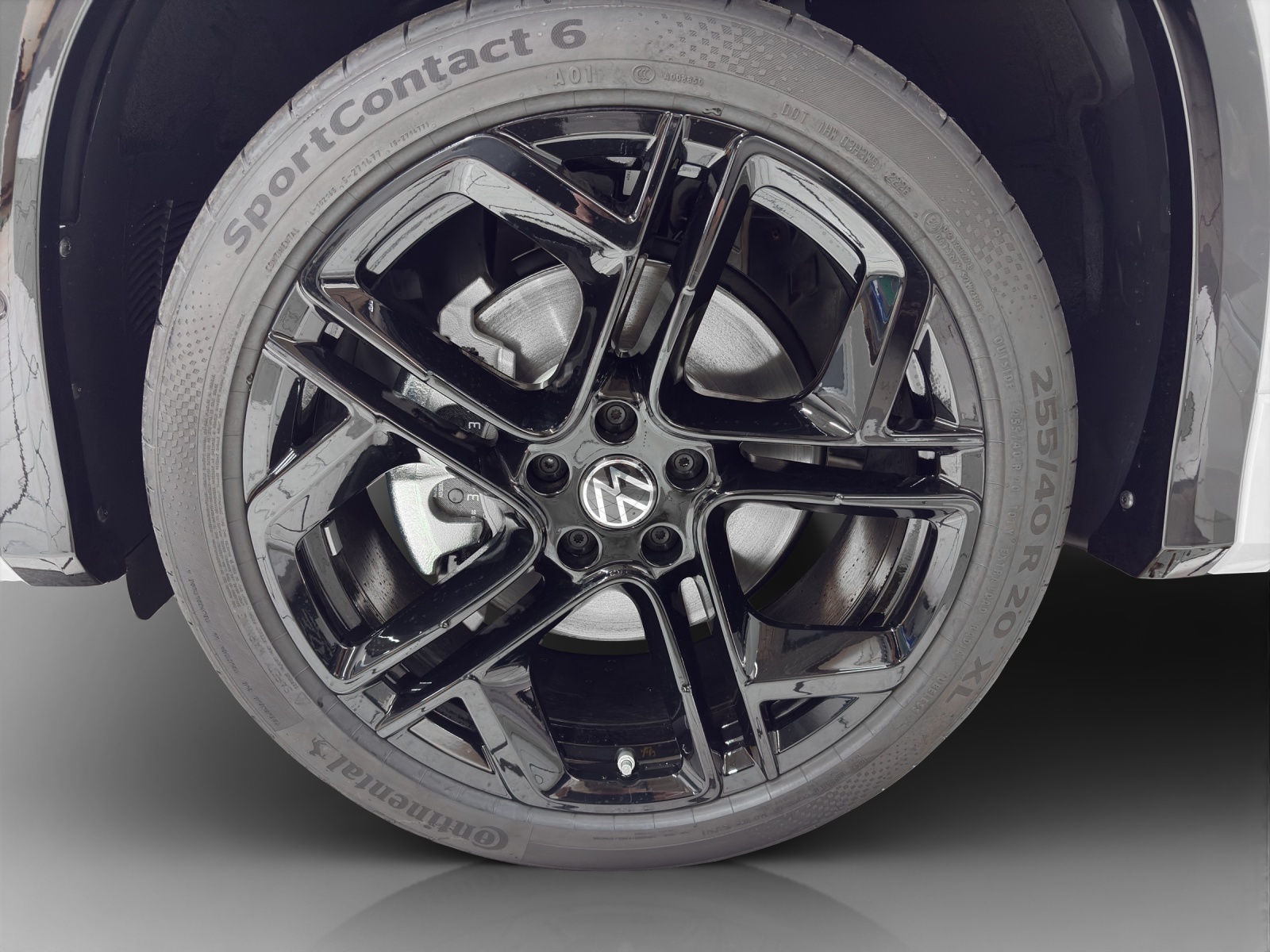 VW Tayron 2.0 TSI R-Line Plus DSG 4Motion-image-14