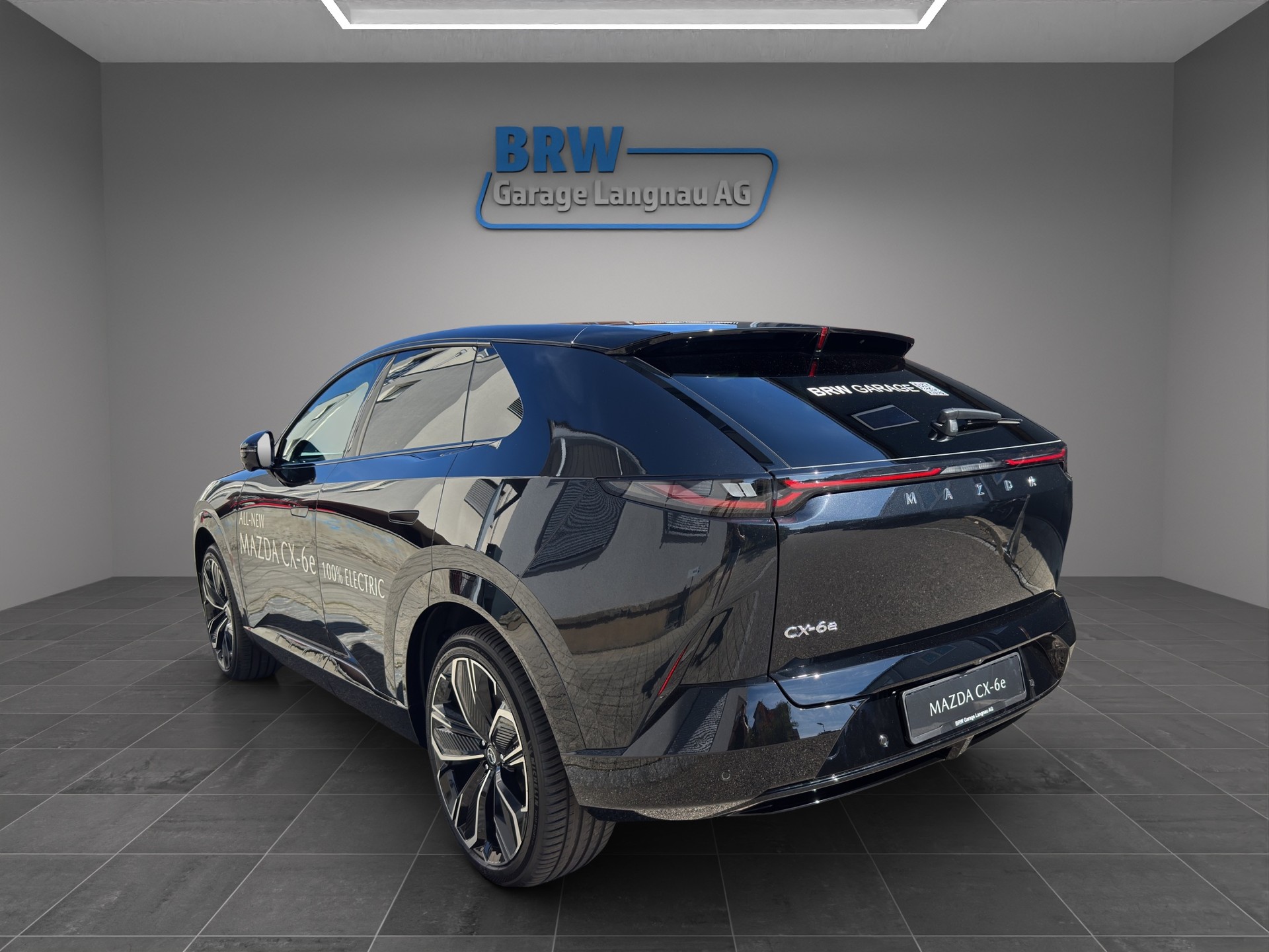 MAZDA CX-6e 68,8 kWh Takumi-image-2