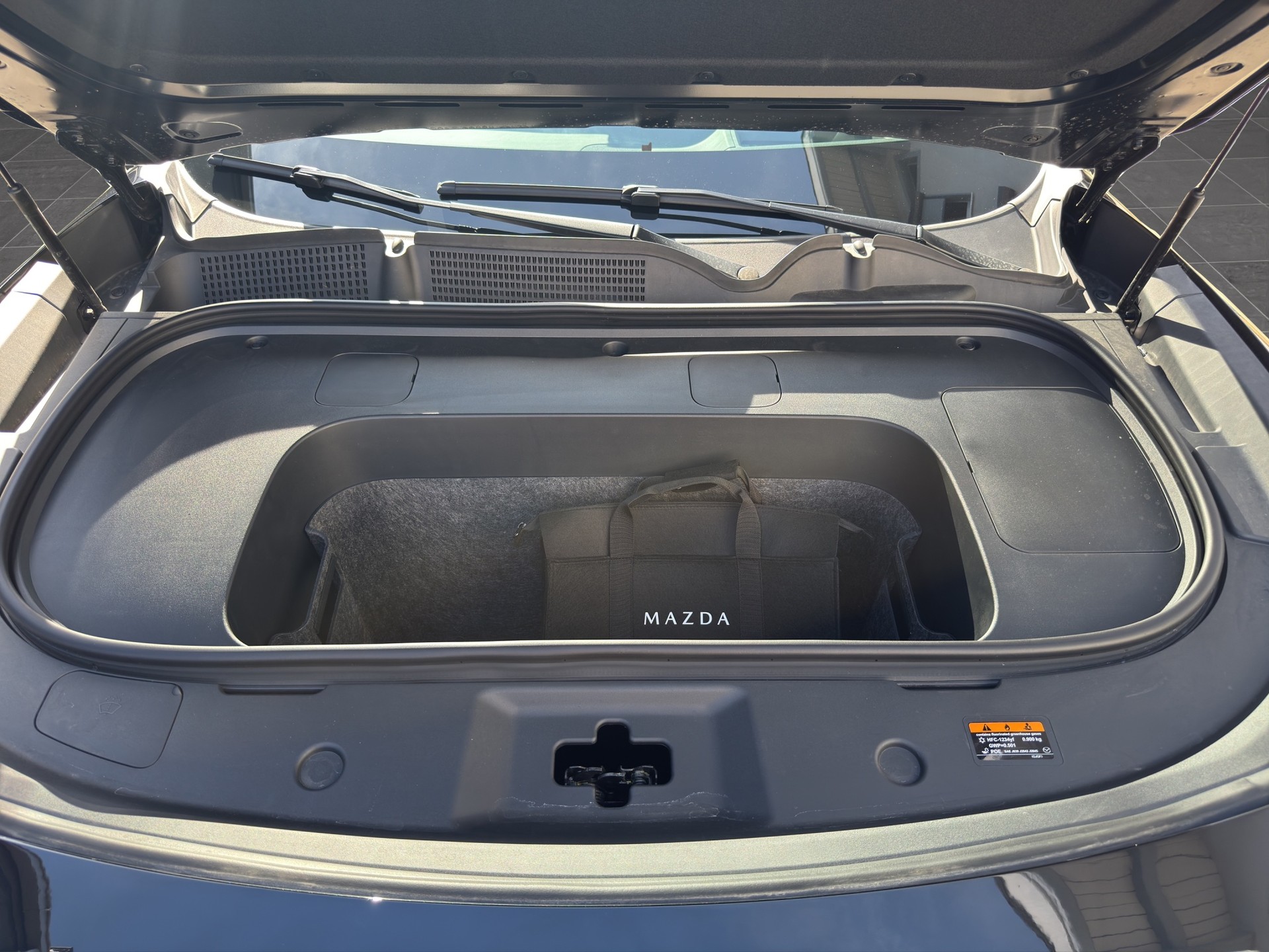 MAZDA CX-6e 68,8 kWh Takumi-image-13