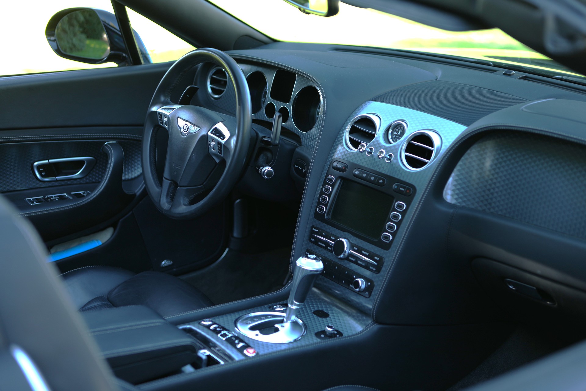 BENTLEY Continental GTC Speed 6.0-image-9