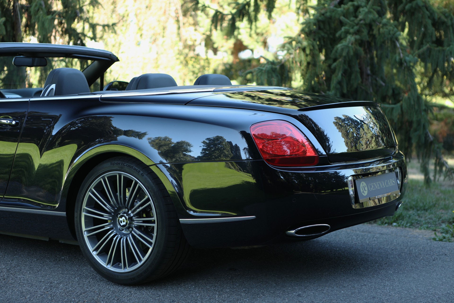 BENTLEY Continental GTC Speed 6.0-image-6