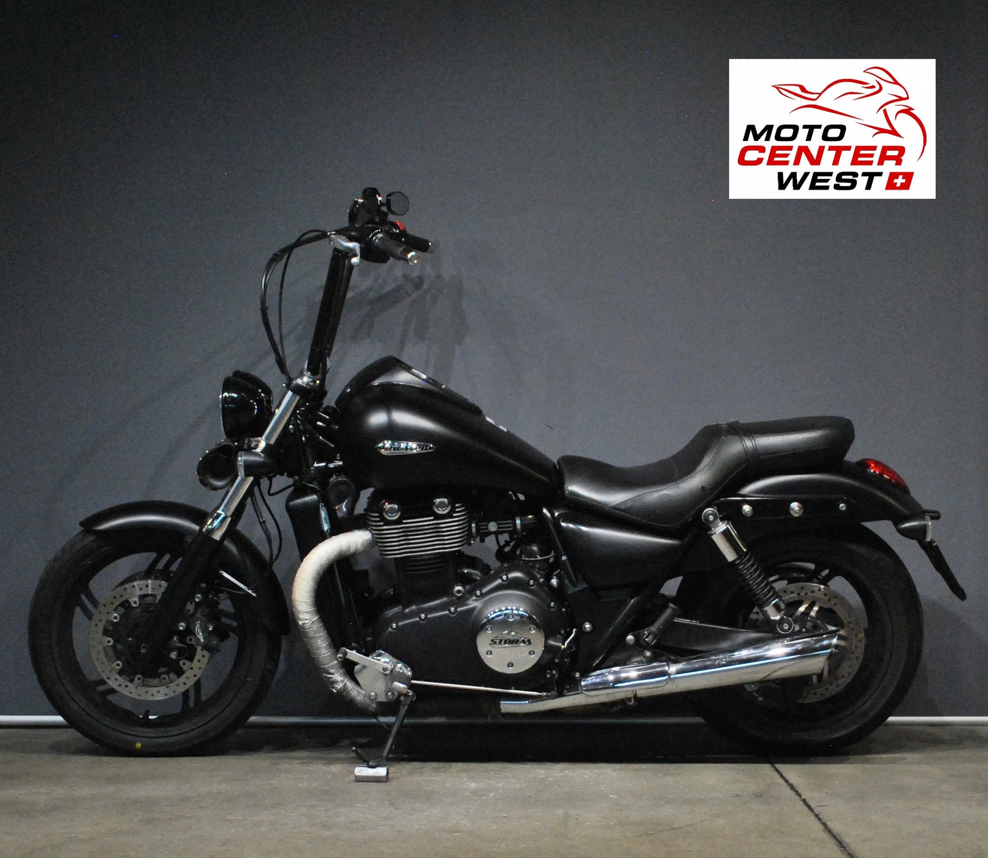 TRIUMPH Thunderbird 1700 ABS-showroom-element-2