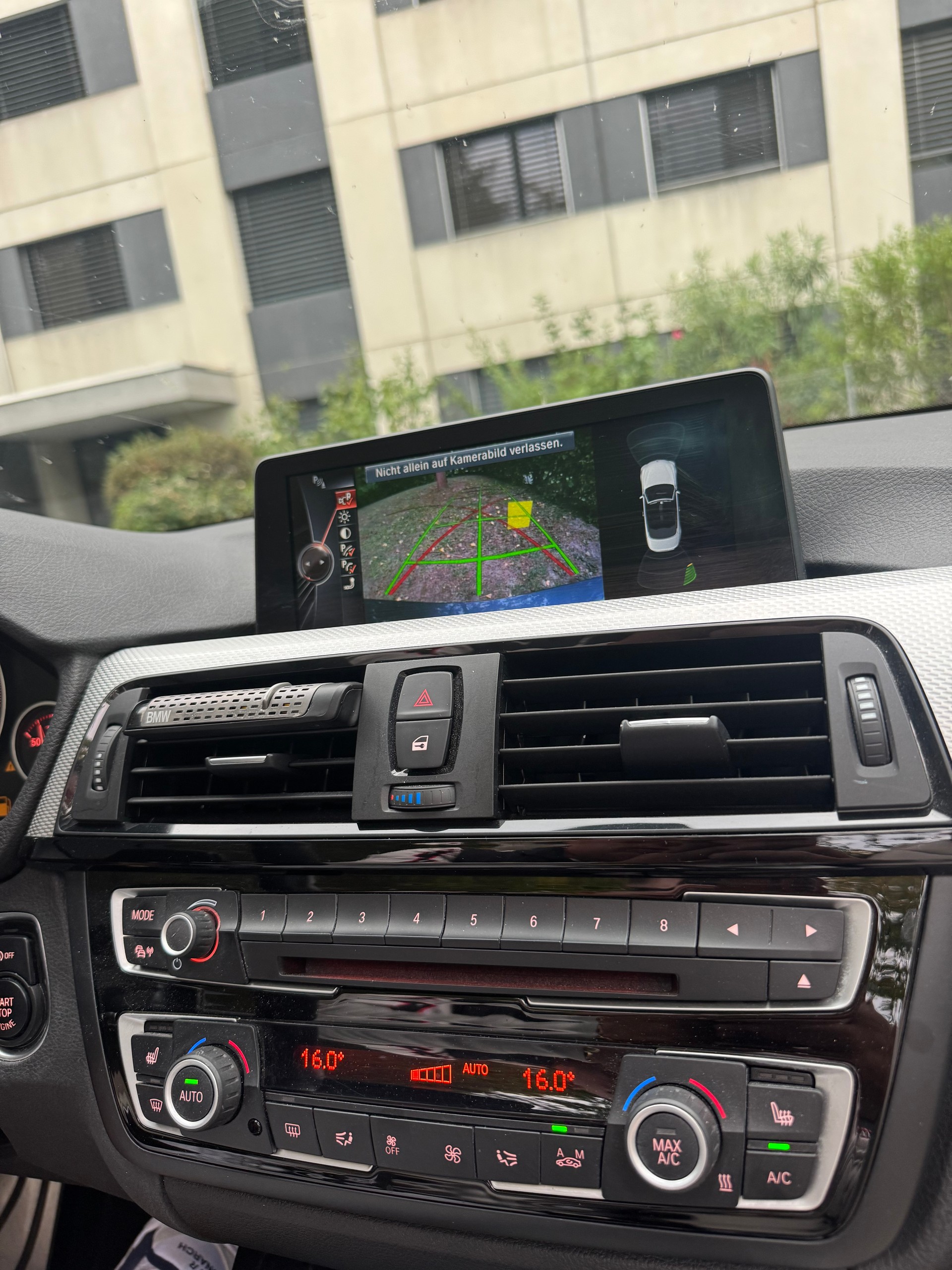 BMW 435d Cabriolet xDrive M SPORT Steptronic-image-13