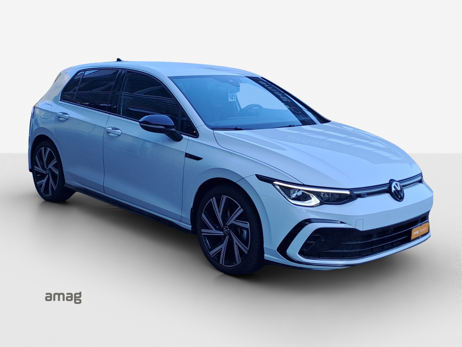 VW Golf 1.5 eTSI mHEV ACT R-Line DSG-image-5