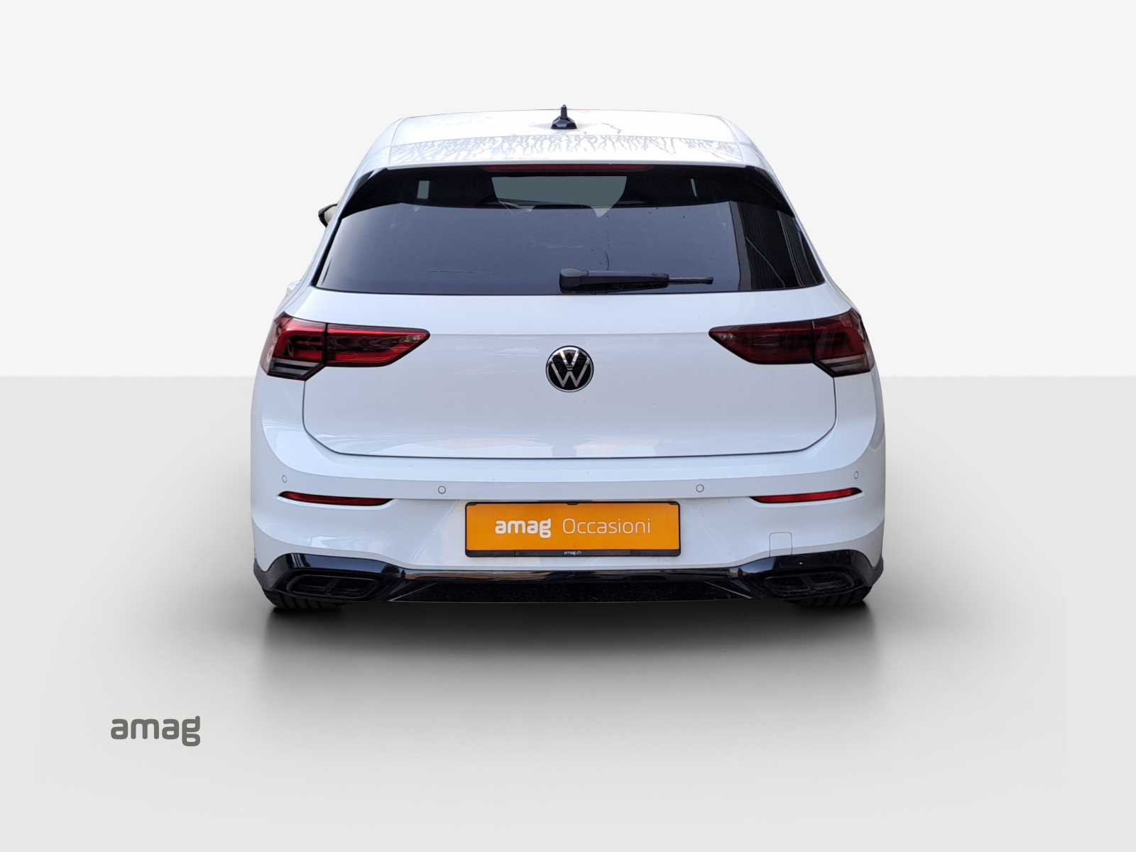 VW Golf 1.5 eTSI mHEV ACT R-Line DSG-image-3
