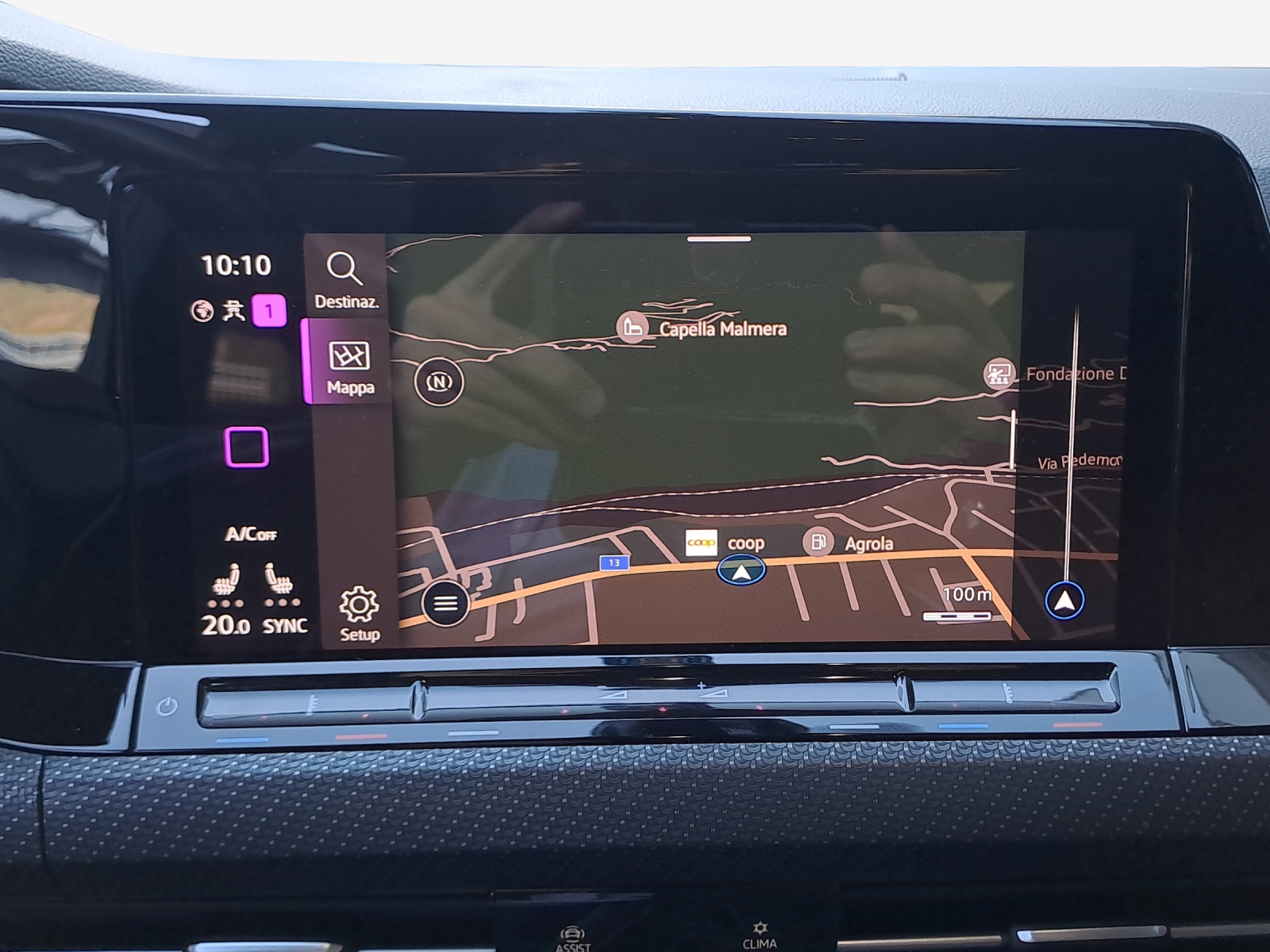 VW Golf 1.5 eTSI mHEV ACT R-Line DSG-image-10