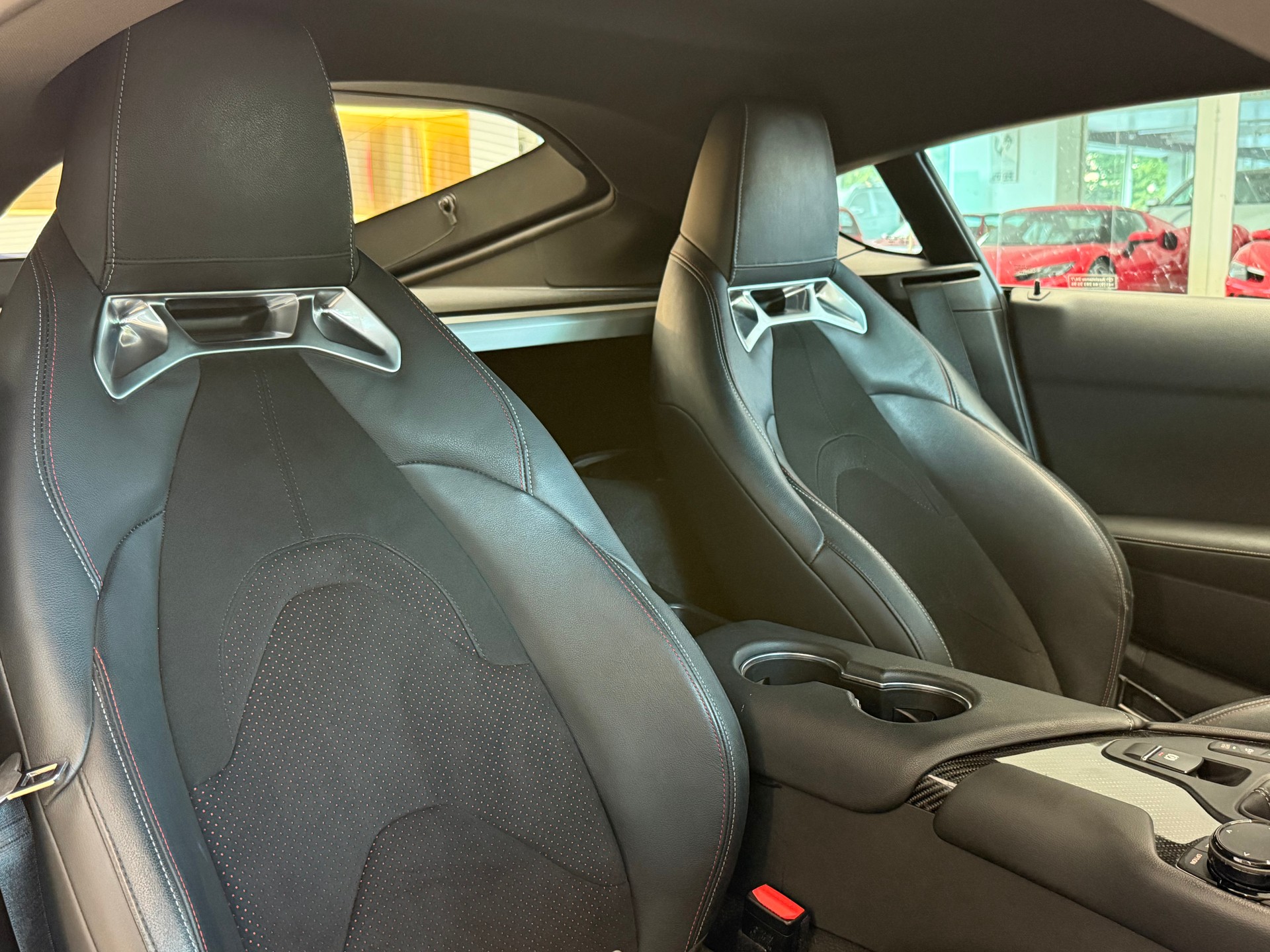TOYOTA Supra GR 3.0i Turbo Premium-image-15