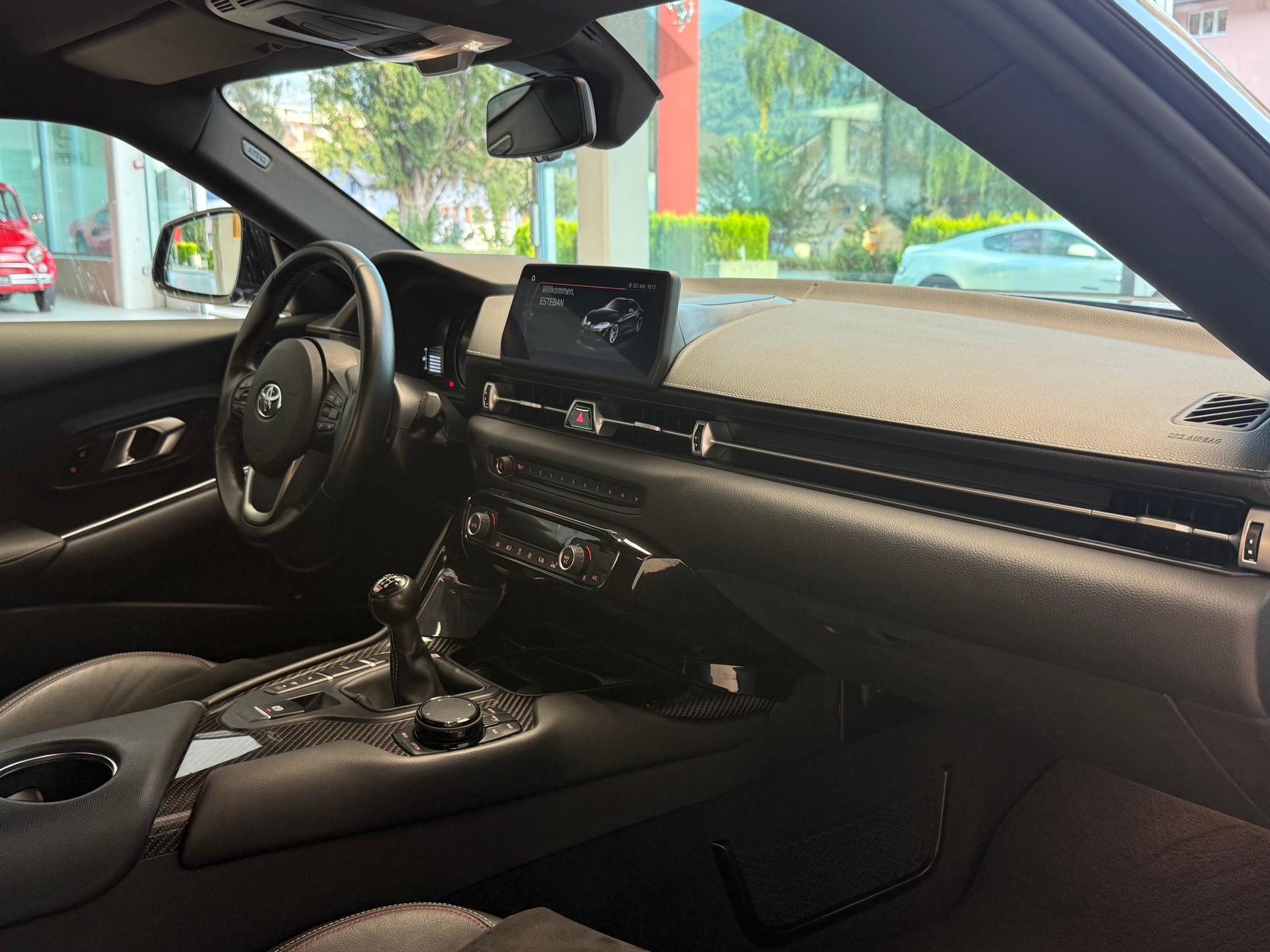 TOYOTA Supra GR 3.0i Turbo Premium-image-12