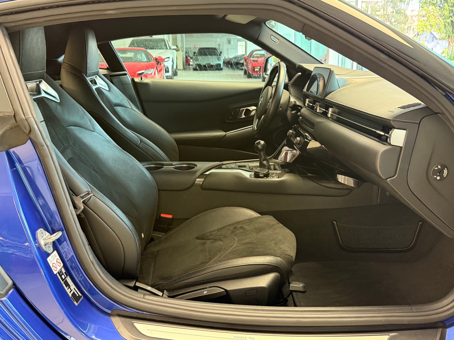 TOYOTA Supra GR 3.0i Turbo Premium-image-14