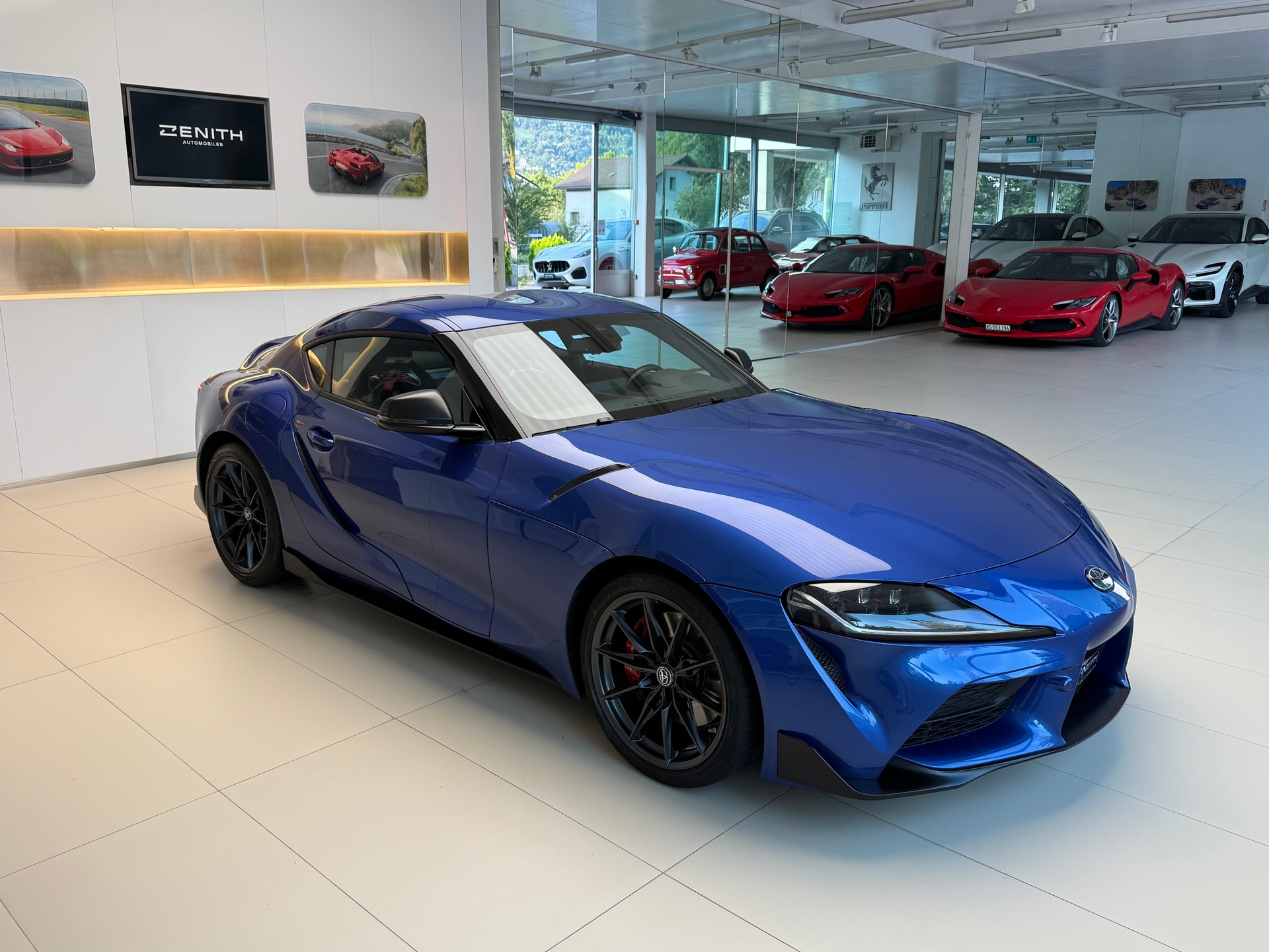 TOYOTA Supra GR 3.0i Turbo Premium-image-2