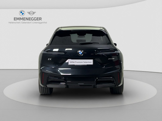 BMW iX xDrive60 M Sport Pro-image-3